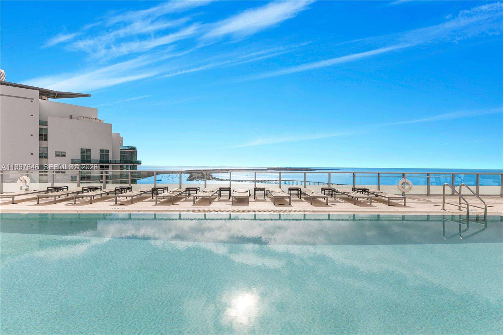 Brickell House at 1300 Brickell Bay Dr, Miami, FL 33131 - For Rent photo 12