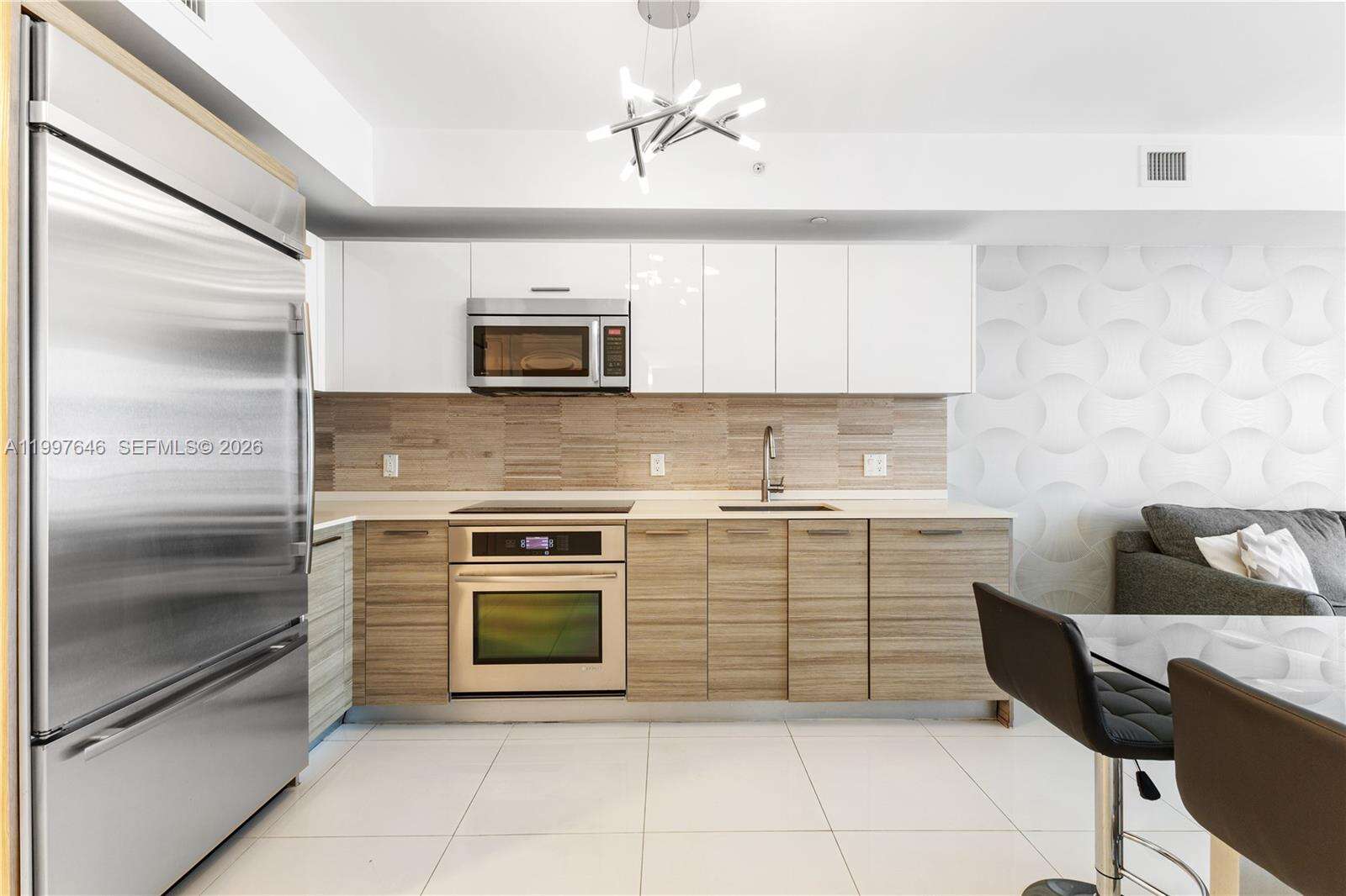 Brickell House at 1300 Brickell Bay Dr, Miami, FL 33131 - For Rent photo 15