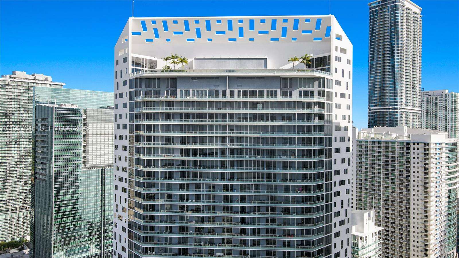 Brickell House at 1300 Brickell Bay Dr, Miami, FL 33131 - For Rent photo 27