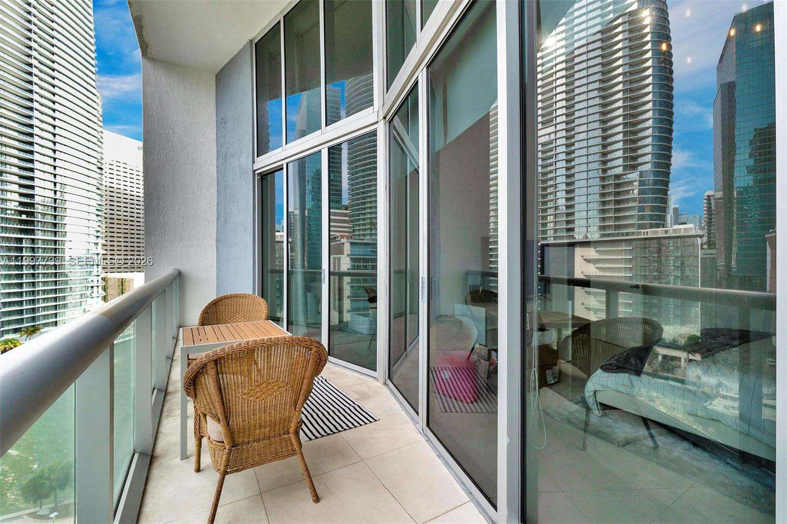 Icon Brickell 1 at 465 Brickell Ave, Miami, FL 33131 - For Rent photo 14