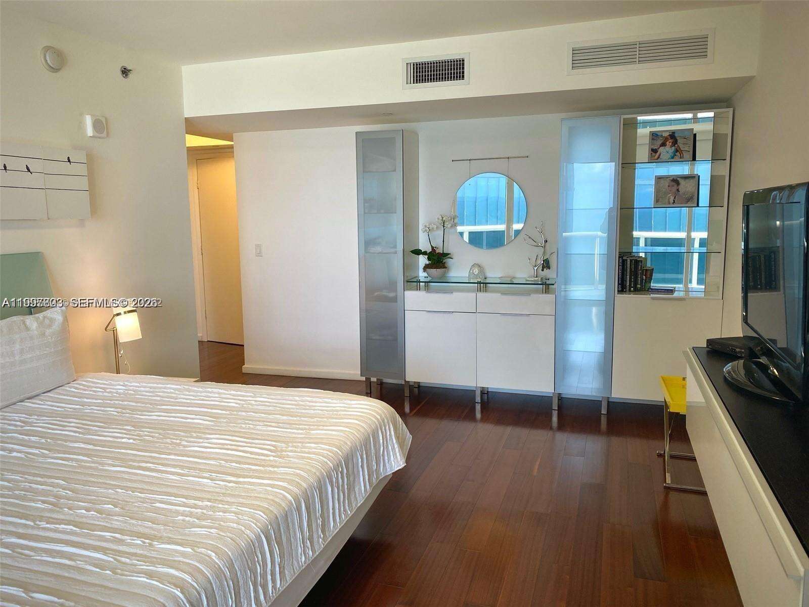 Ocean Four at 17201 Collins Ave, Sunny Isles Beach, FL 33160 - For Rent photo 16