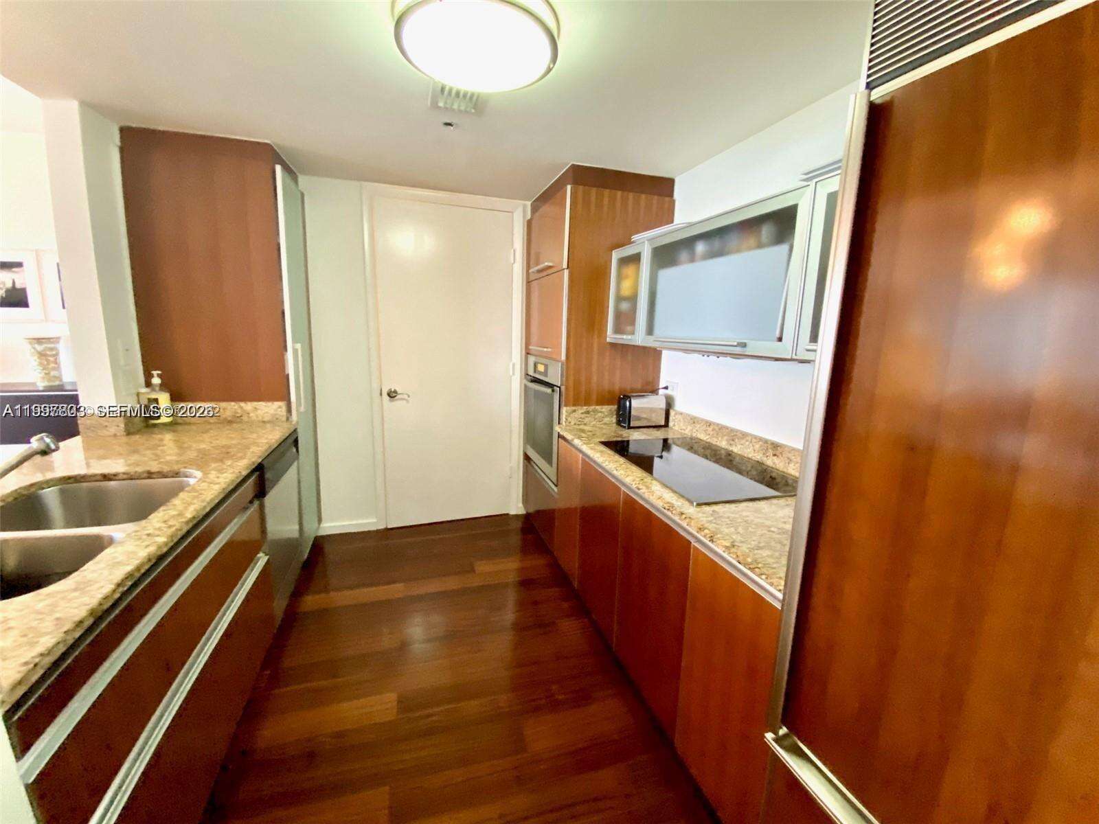 Ocean Four at 17201 Collins Ave, Sunny Isles Beach, FL 33160 - For Rent photo 5