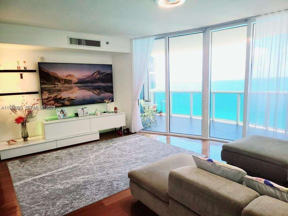Ocean Four at 17201 Collins Ave, Sunny Isles Beach, FL 33160 - For Rent photo 6