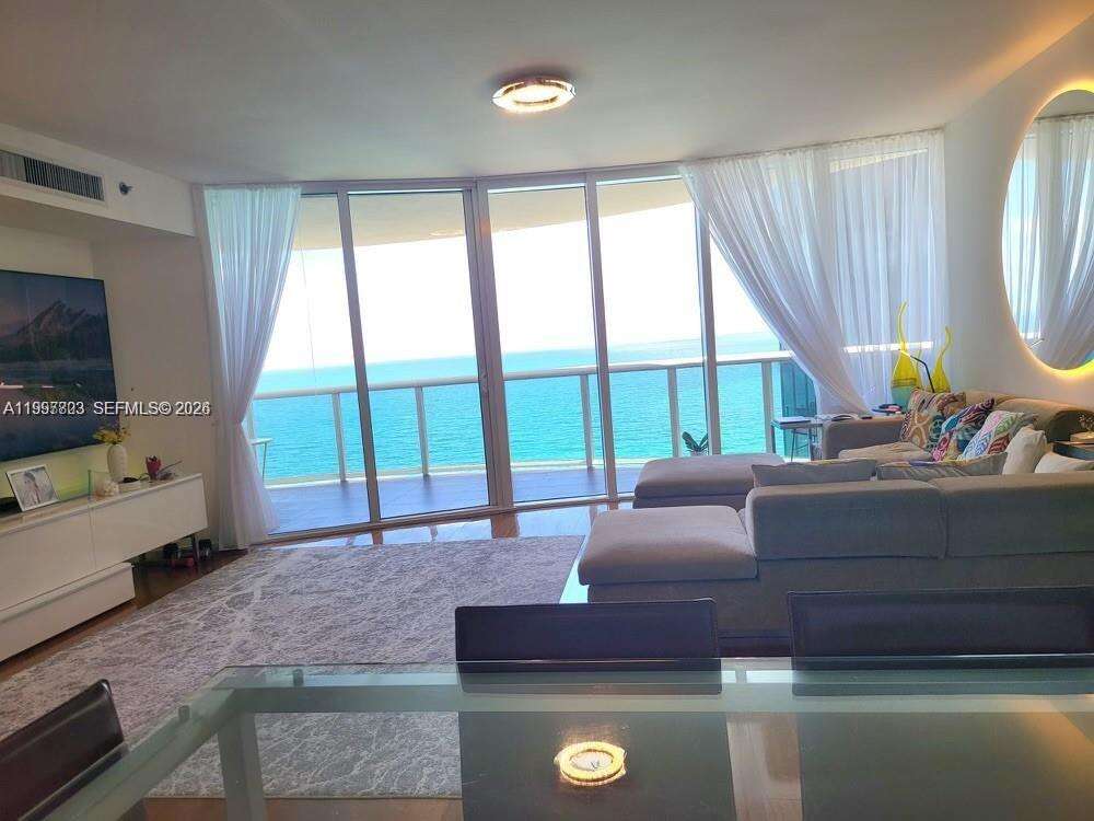 Ocean Four at 17201 Collins Ave, Sunny Isles Beach, FL 33160 - For Rent photo 10
