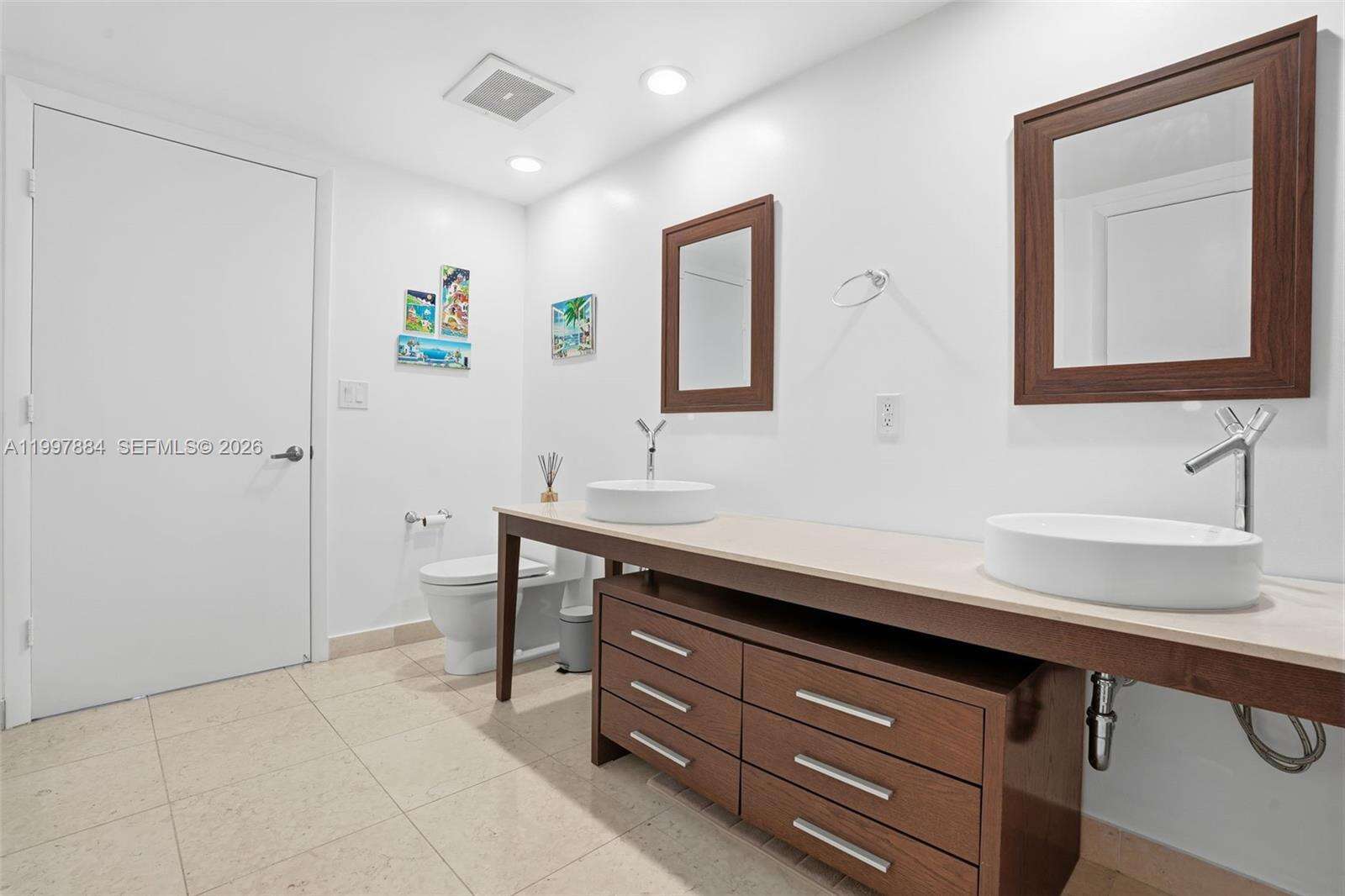 Icon Brickell 2 at 495 Brickell Ave, Miami, FL 33131 - For Rent photo 18