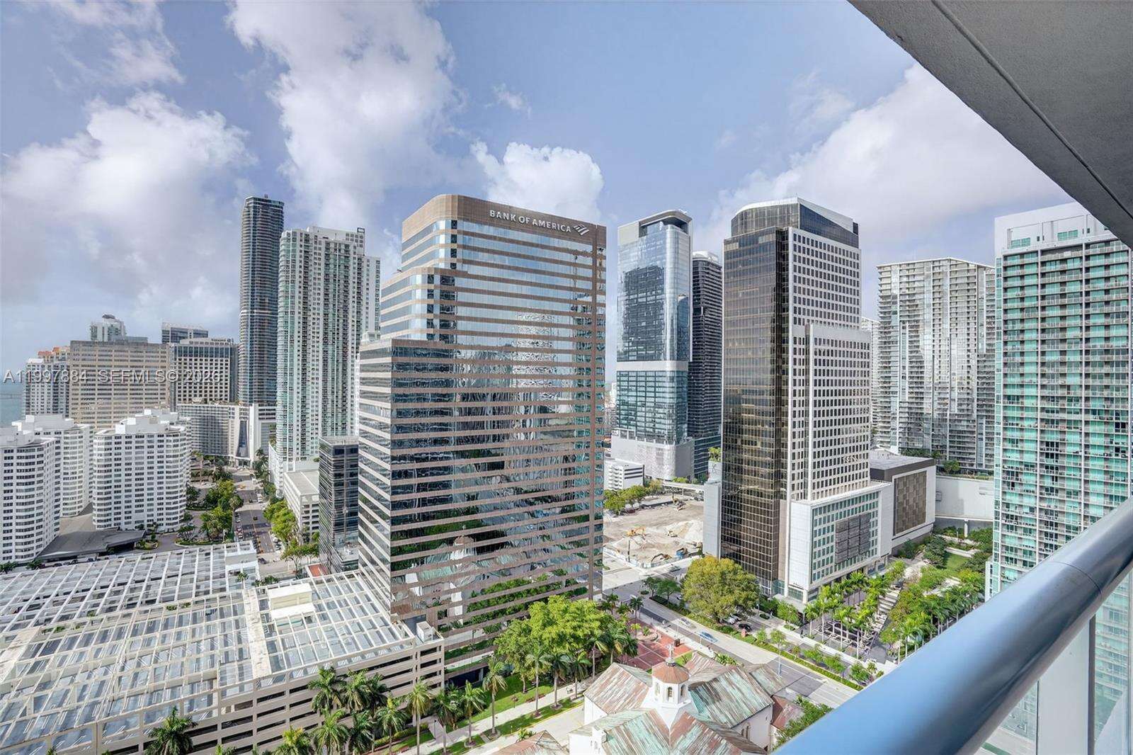 Icon Brickell 2 at 495 Brickell Ave, Miami, FL 33131 - For Rent photo 24