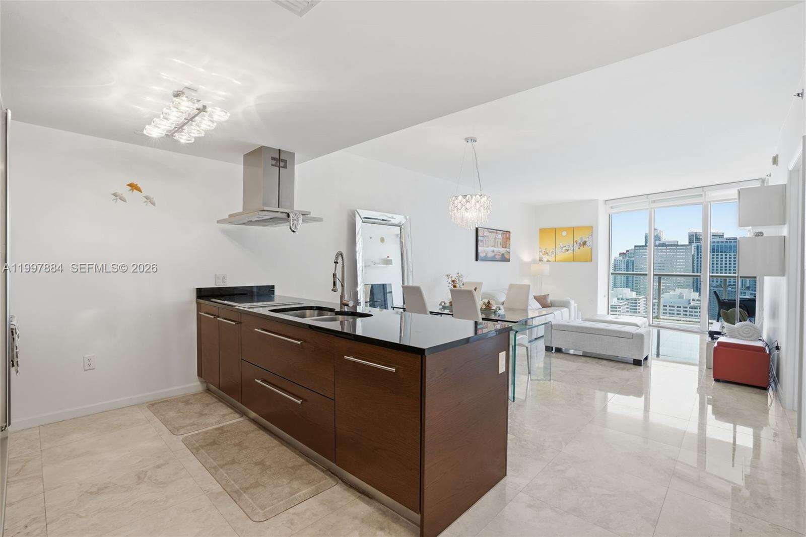 Icon Brickell 2 at 495 Brickell Ave, Miami, FL 33131 - For Rent photo 5