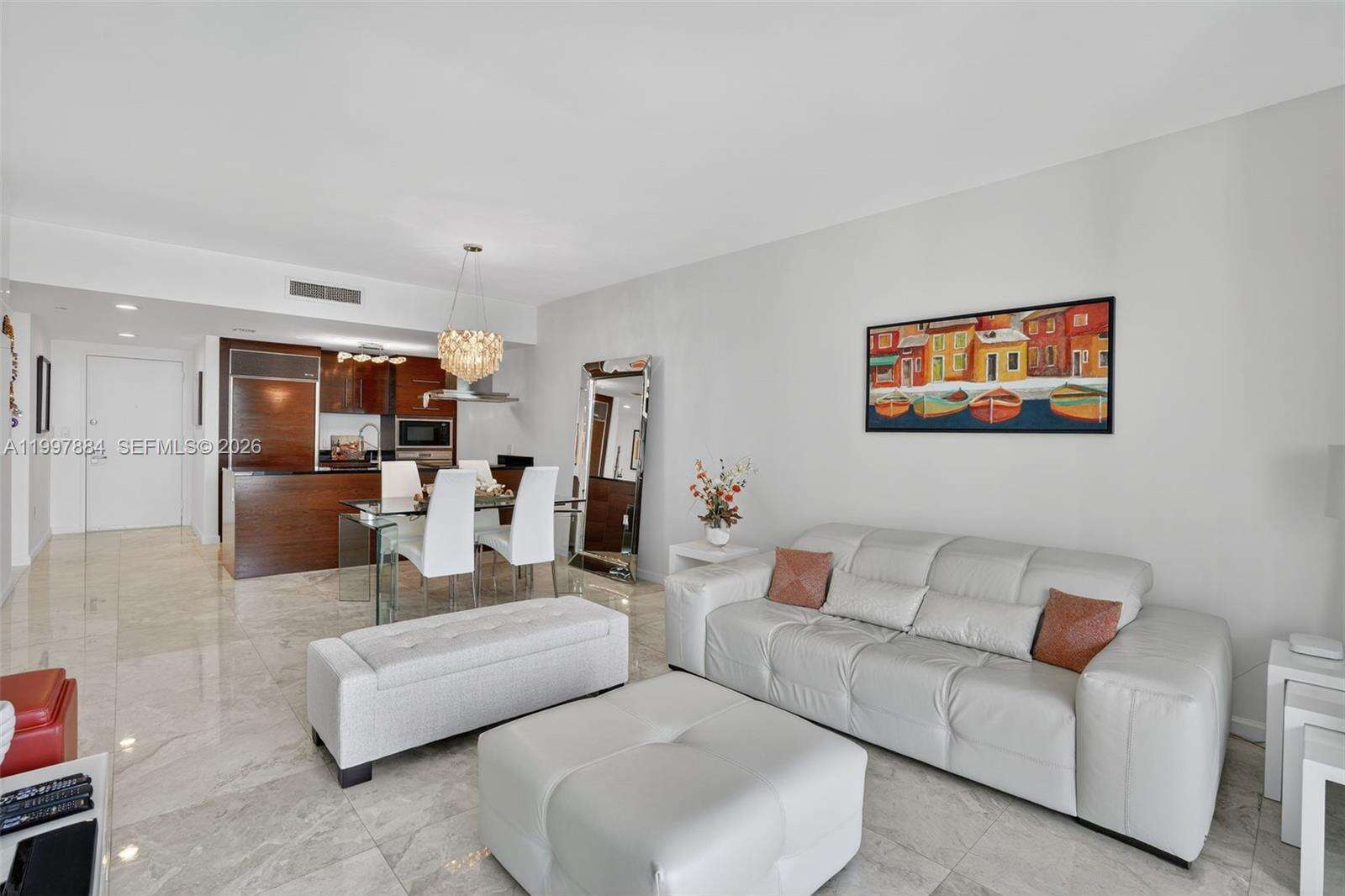 Icon Brickell 2 at 495 Brickell Ave, Miami, FL 33131 - For Rent photo 8