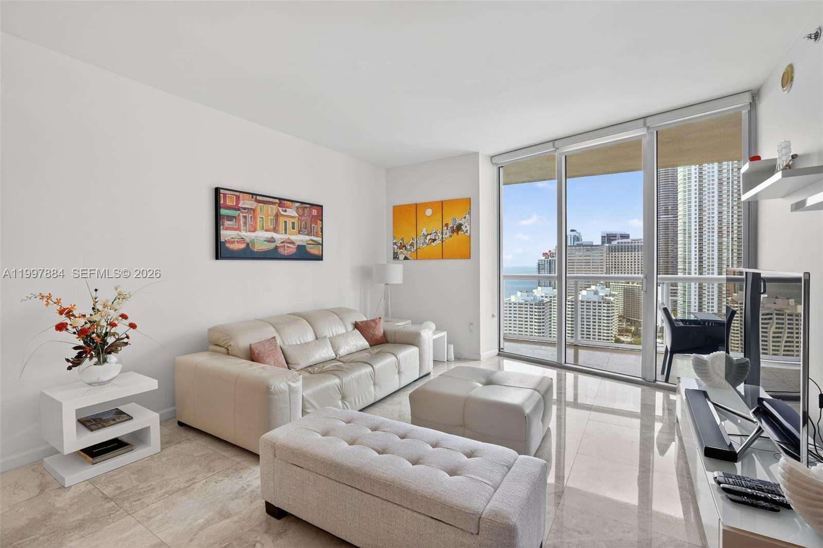 Icon Brickell 2 at 495 Brickell Ave, Miami, FL 33131 - For Rent photo 9