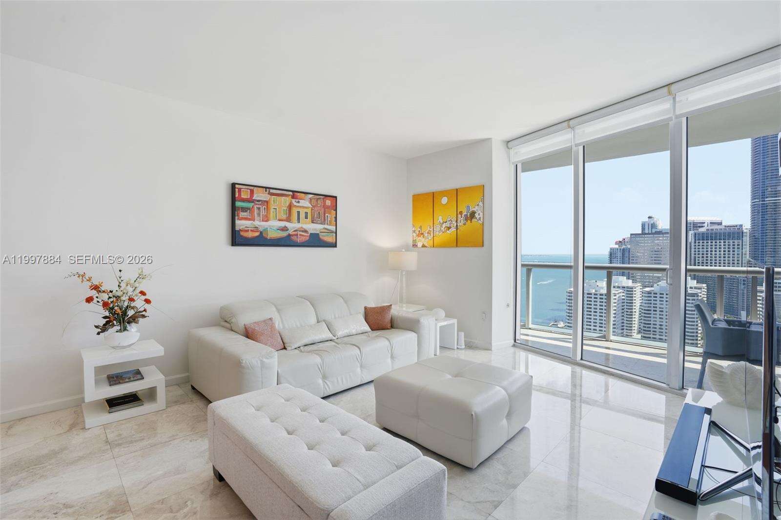 Icon Brickell 2 at 495 Brickell Ave, Miami, FL 33131 - For Rent photo 10