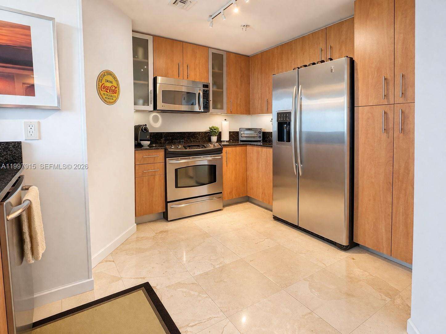 360 Condo at 7900 Harbor Island Dr, North Bay Village, FL 33141 - For Rent photo 11