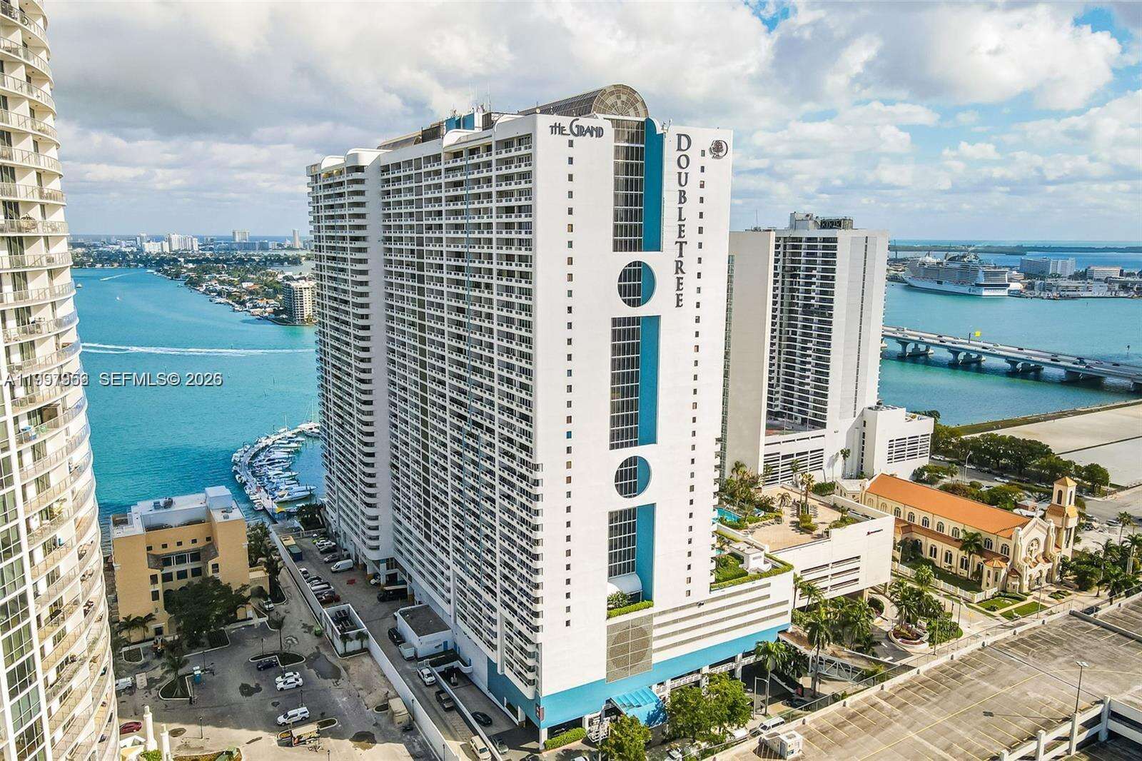 The Grand at 1717 Bayshore Dr, Miami, FL 33132 - For Rent photo 11