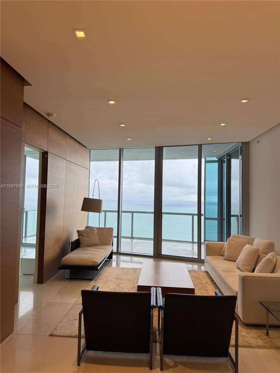 Jade Ocean at 17121 Collins Ave, Sunny Isles Beach, FL 33160 - For Rent photo 2