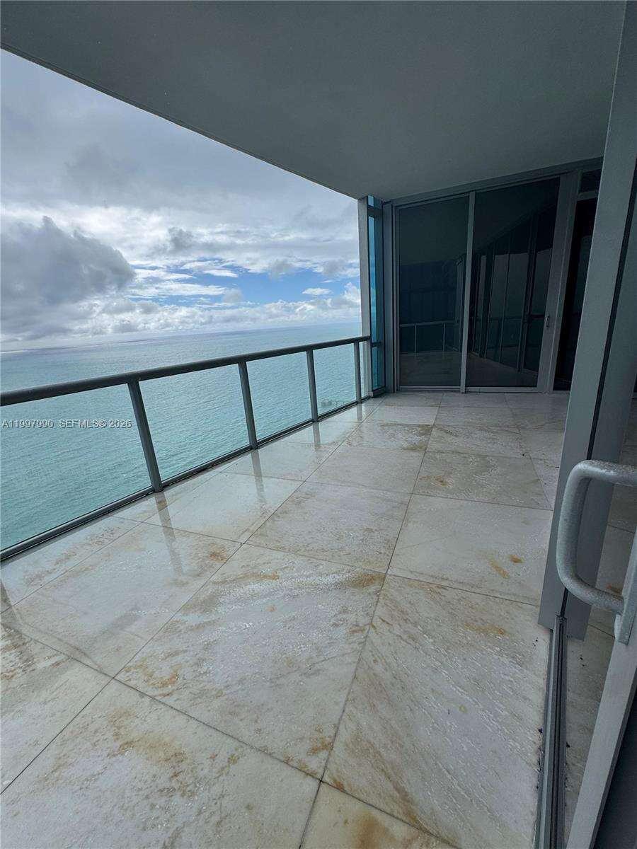 Jade Ocean at 17121 Collins Ave, Sunny Isles Beach, FL 33160 - For Rent photo 20
