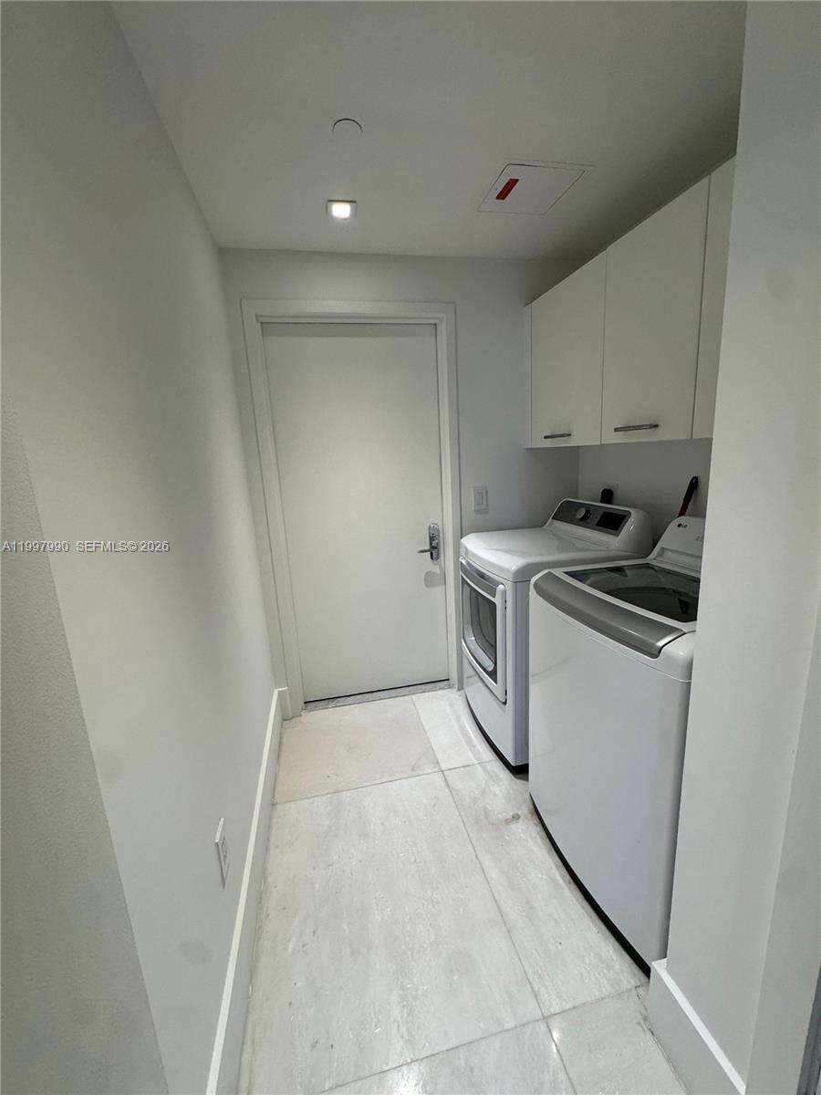 Jade Ocean at 17121 Collins Ave, Sunny Isles Beach, FL 33160 - For Rent photo 23