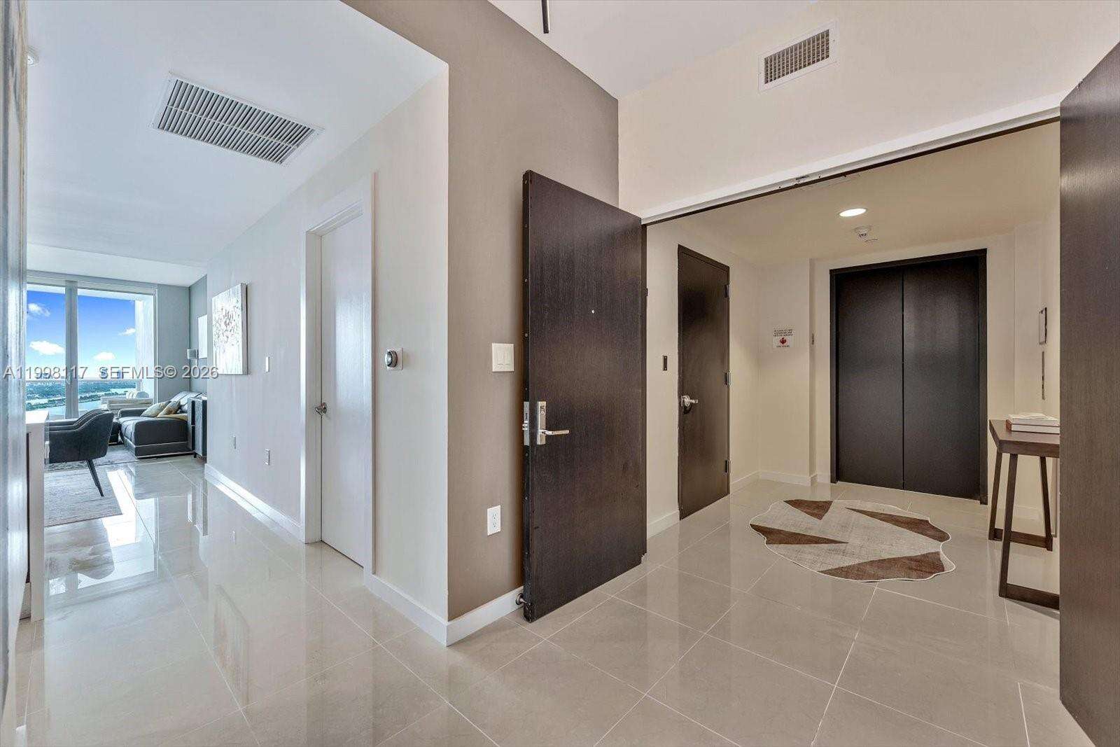 900 Biscayne at 900 Biscayne Blvd, Miami, FL 33132 - For Rent photo 18