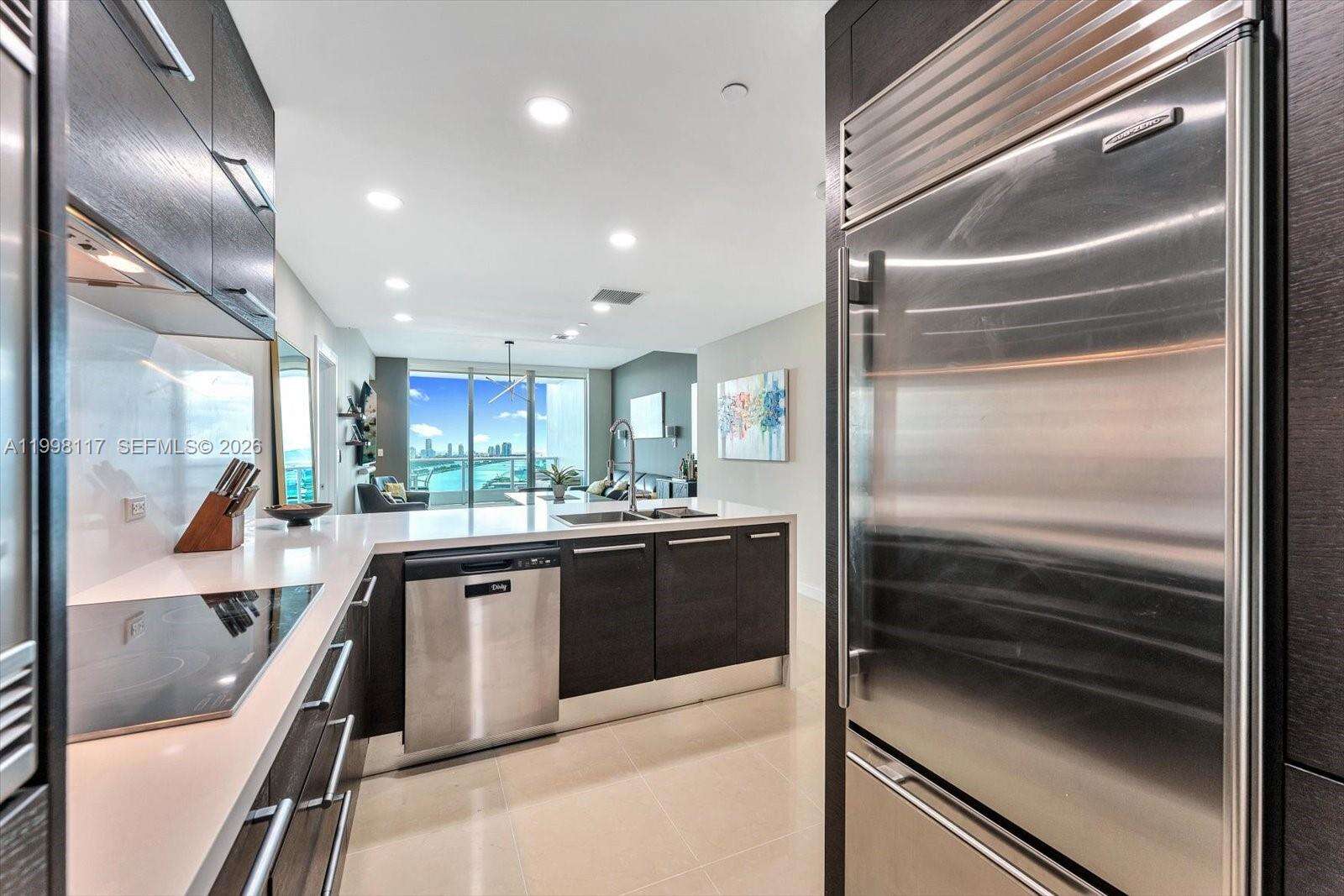 900 Biscayne at 900 Biscayne Blvd, Miami, FL 33132 - For Rent photo 9