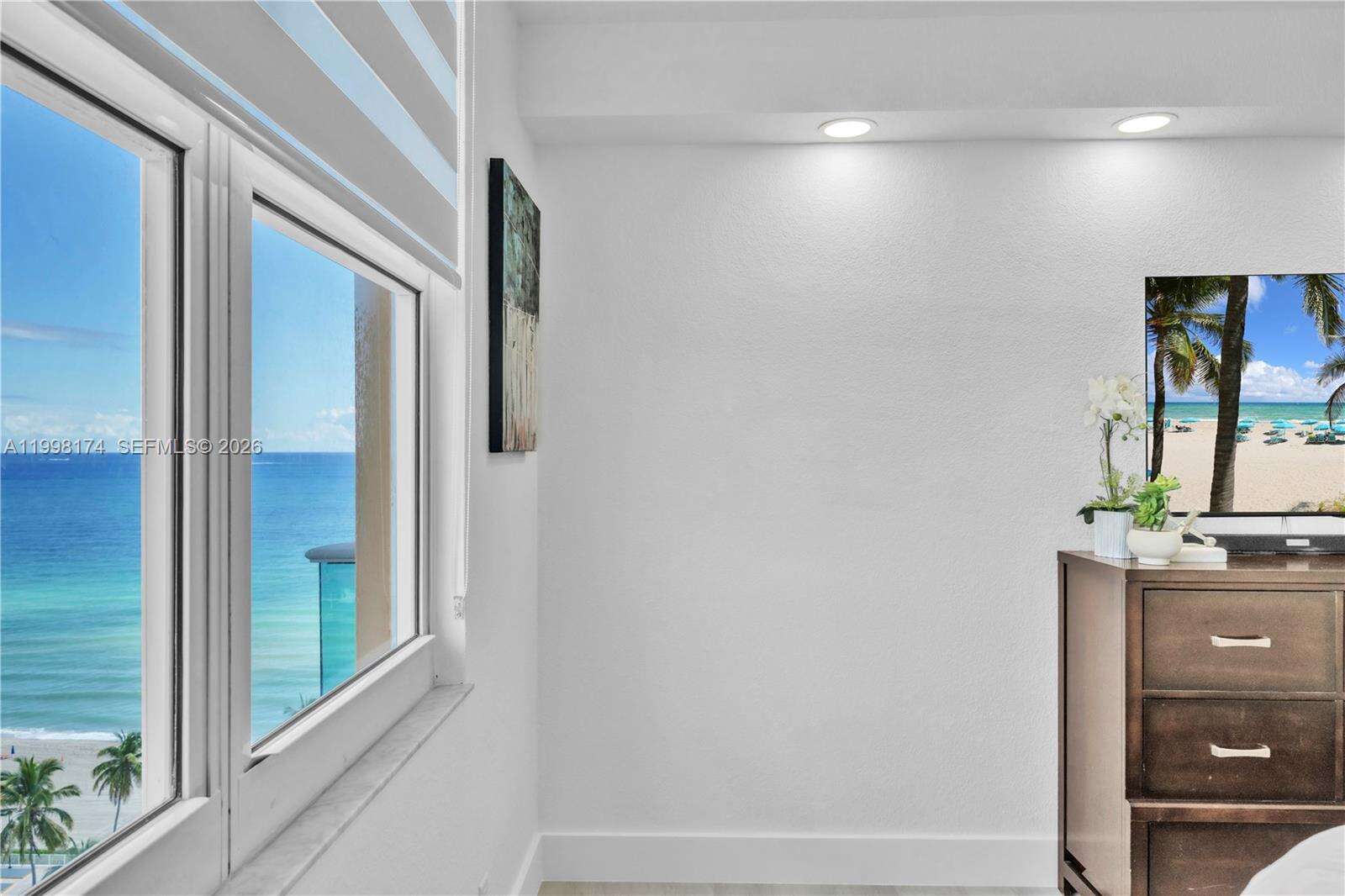 The Wave at 2501 Ocean Dr, Hollywood, FL 33019 - For Rent photo 21