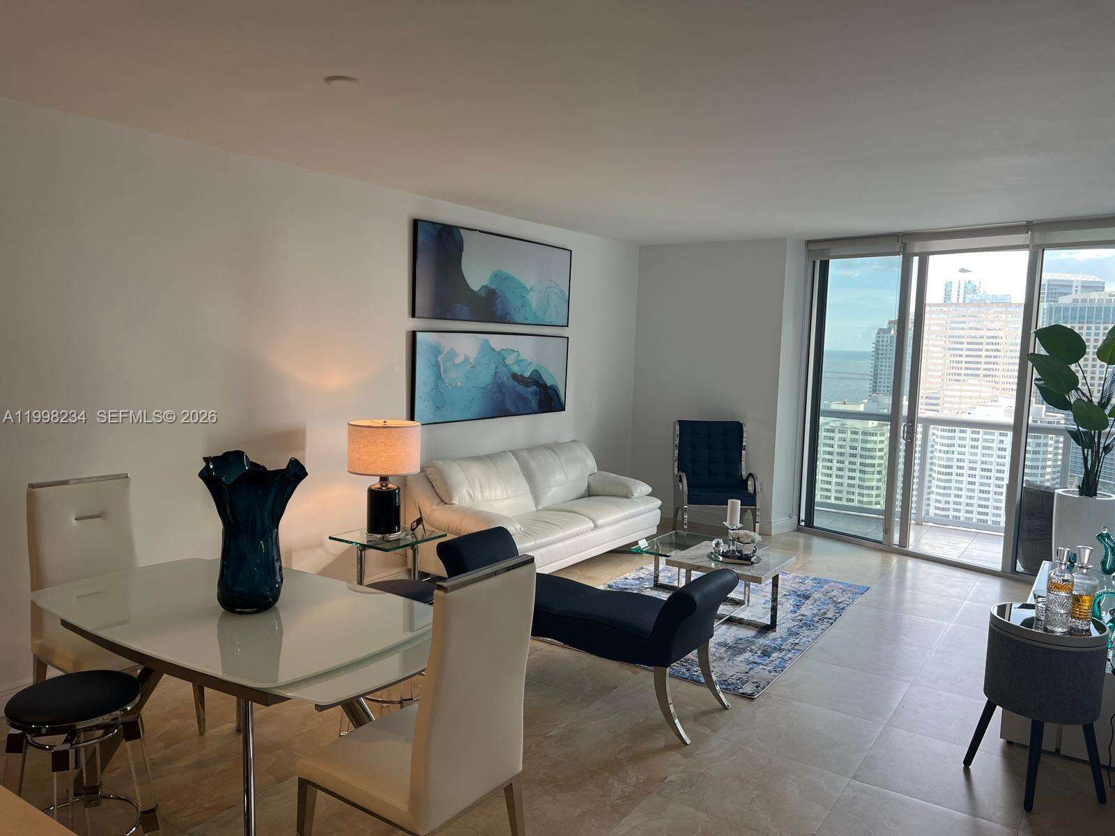 Icon Brickell 2 at 495 Brickell Ave, Miami, FL 33131 - For Rent photo 12