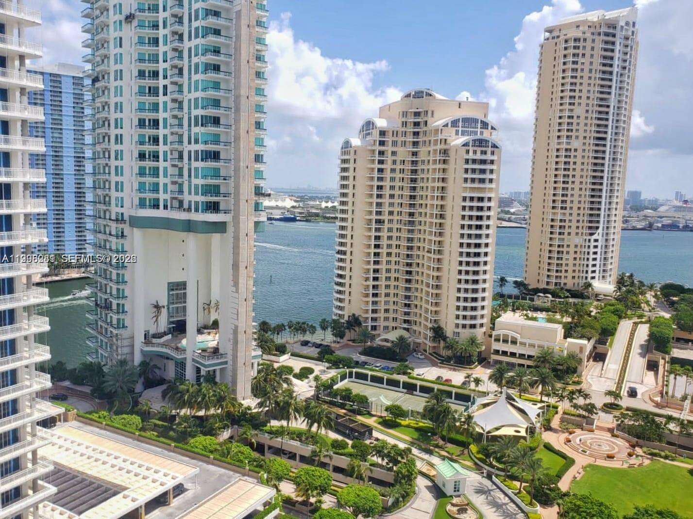 Courvoisier Courts at 701 Brickell Key Blvd, Miami, FL 33131 - For Rent photo 2
