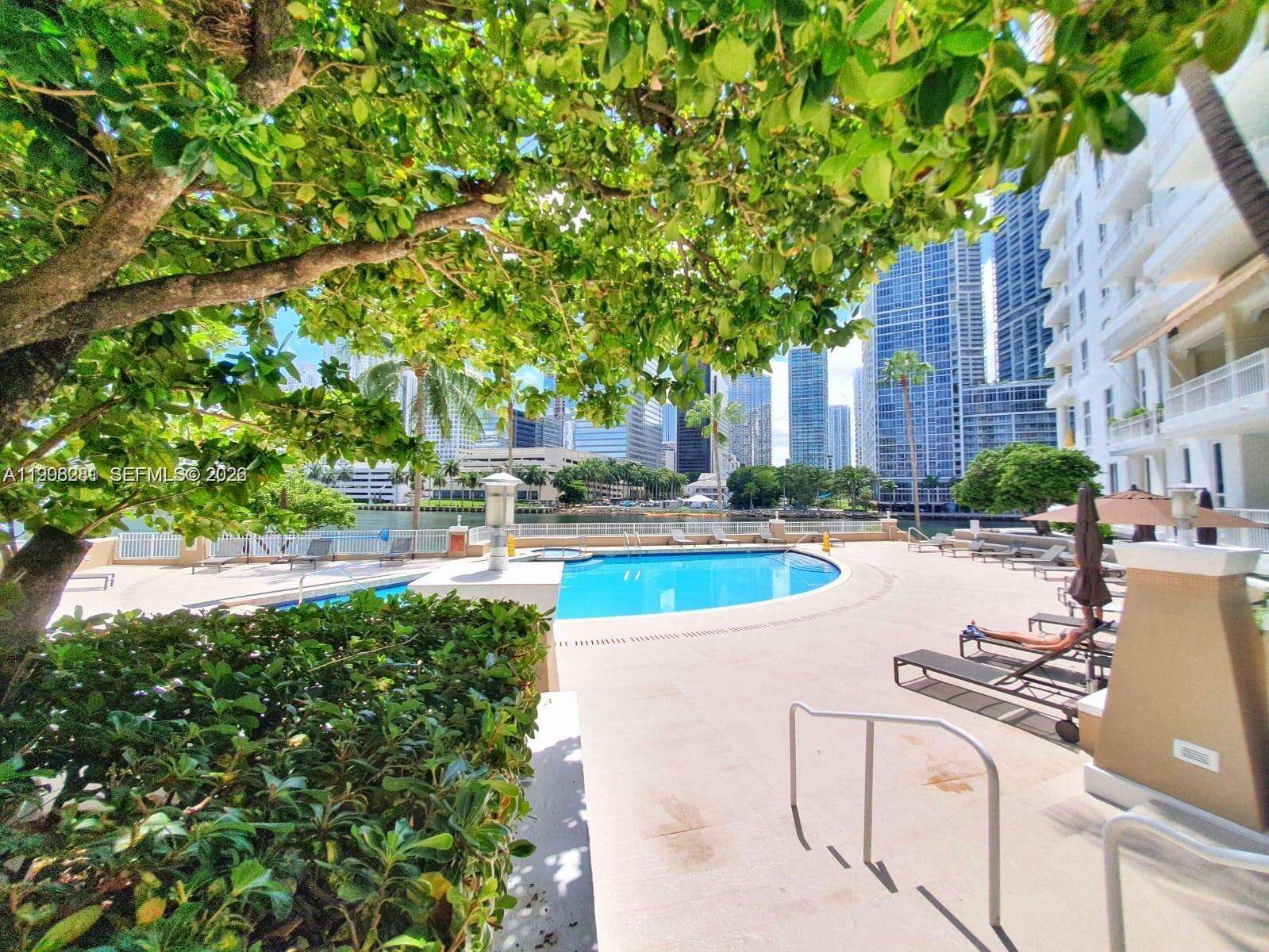 Courvoisier Courts at 701 Brickell Key Blvd, Miami, FL 33131 - For Rent photo 13