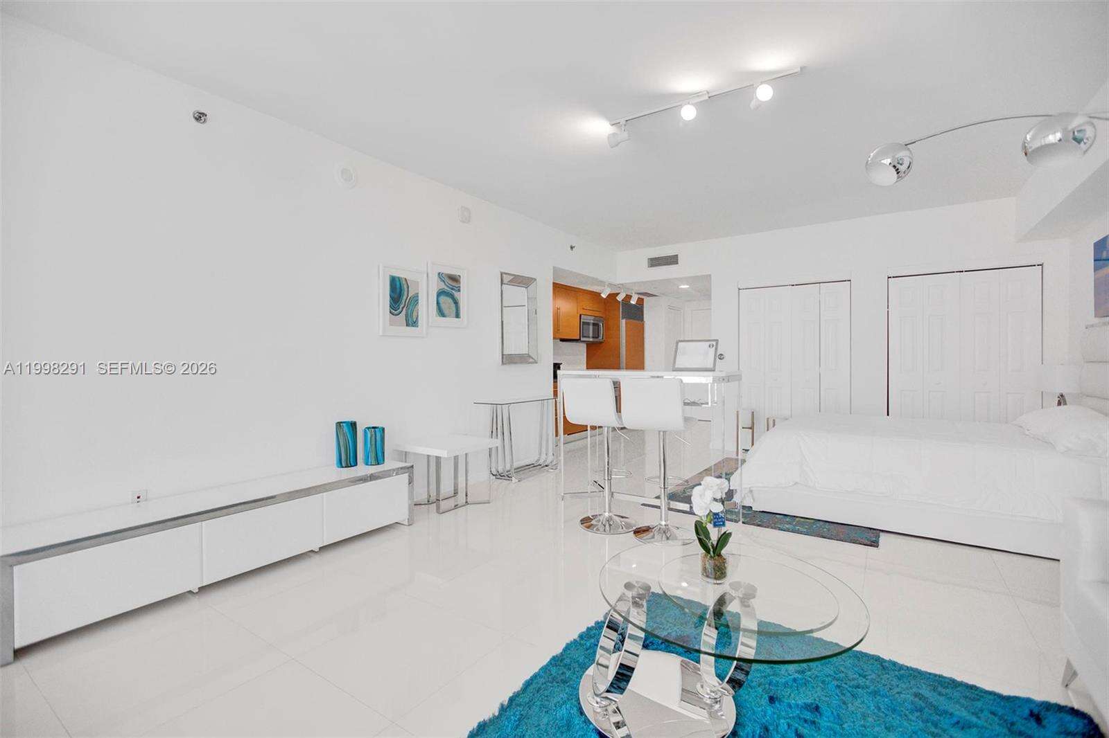 Icon Brickell 1 at 475 Brickell Ave, Miami, FL 33131 - For Rent photo 15