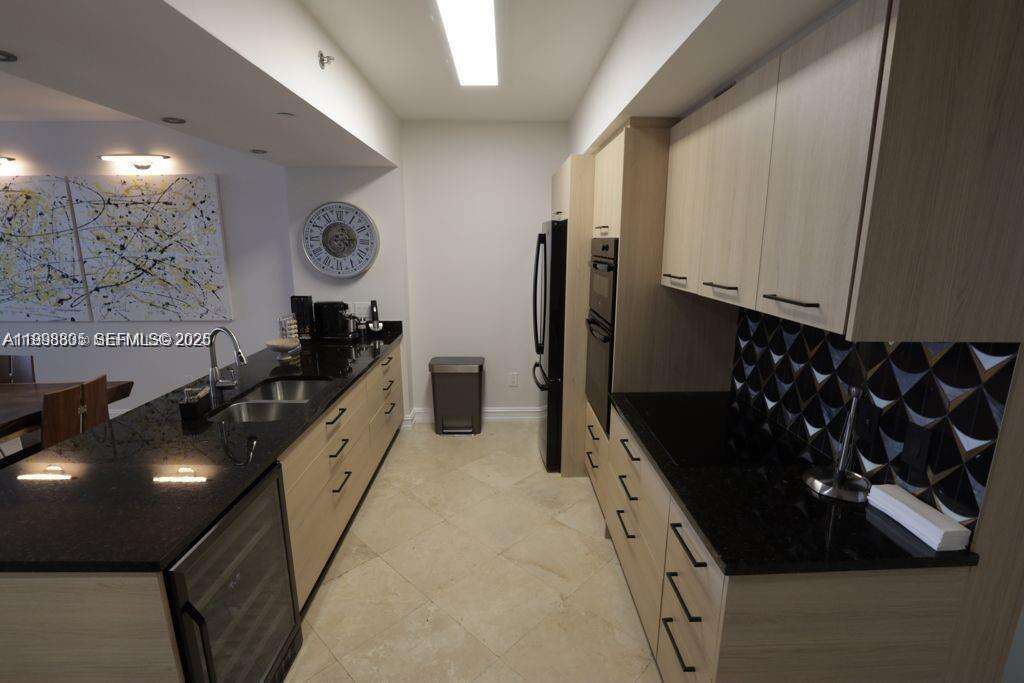 The Beach Club Two at 1830 Ocean Dr, Hallandale Beach, FL 33009 - For Rent photo 15