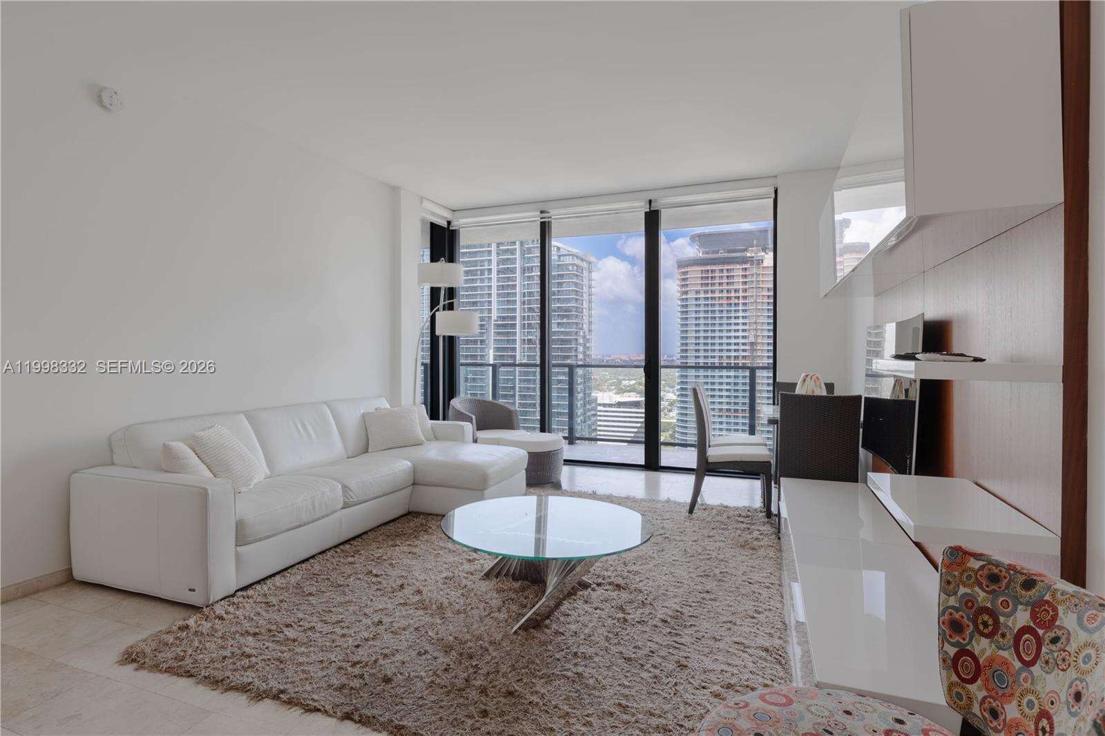 Reach Brickell at 68 6 St, Miami, FL 33131 - For Rent photo 3