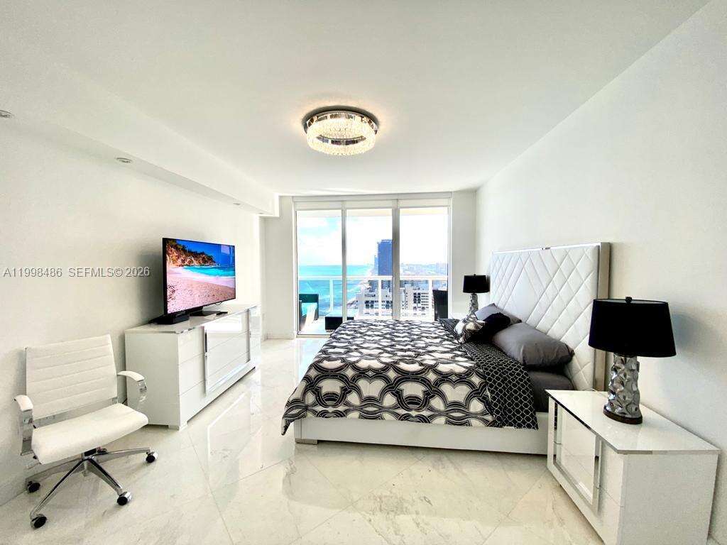 The Beach Club Two at 1830 Ocean Dr, Hallandale Beach, FL 33009 - For Rent photo 14