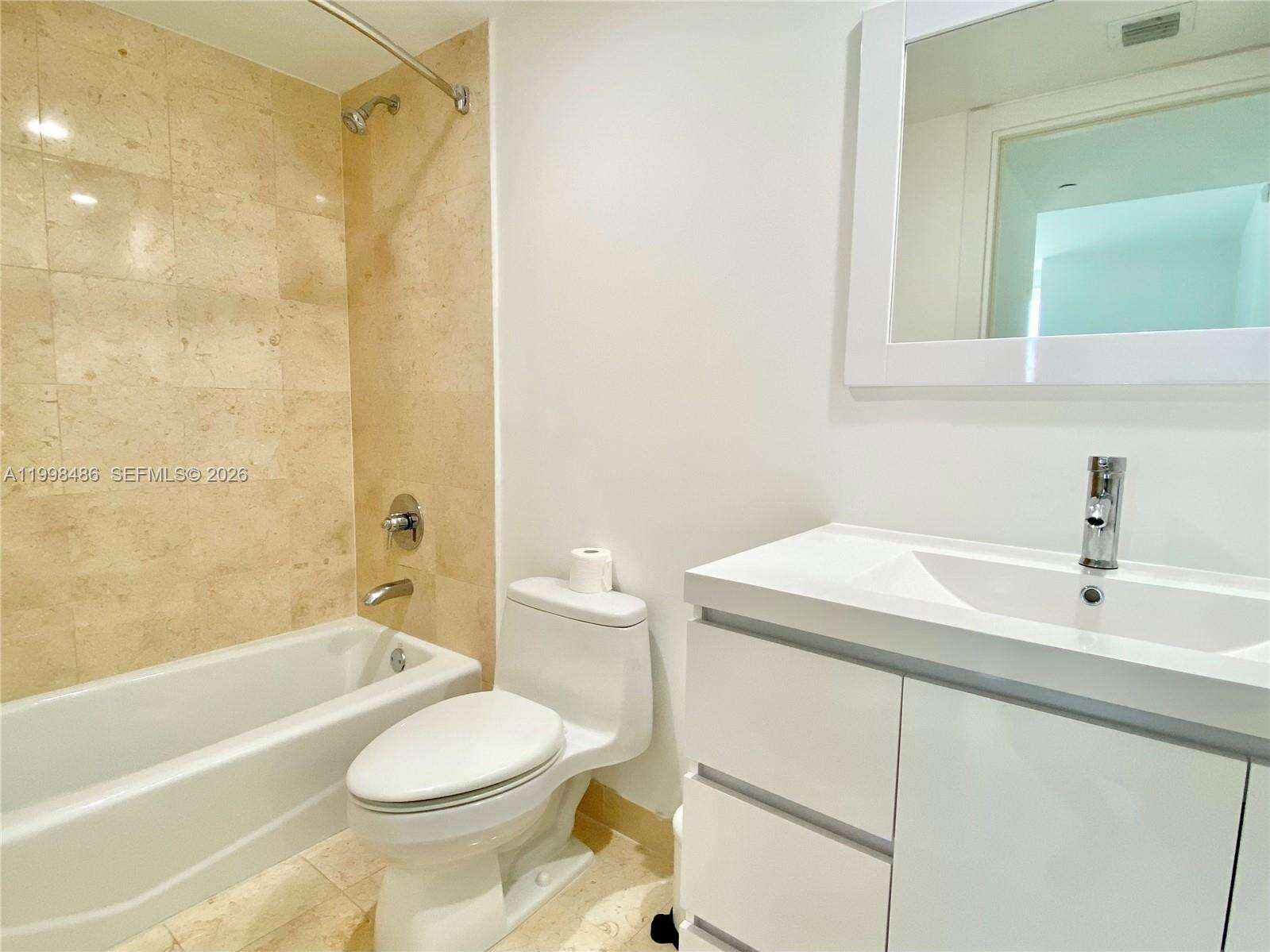 The Beach Club Two at 1830 Ocean Dr, Hallandale Beach, FL 33009 - For Rent photo 29