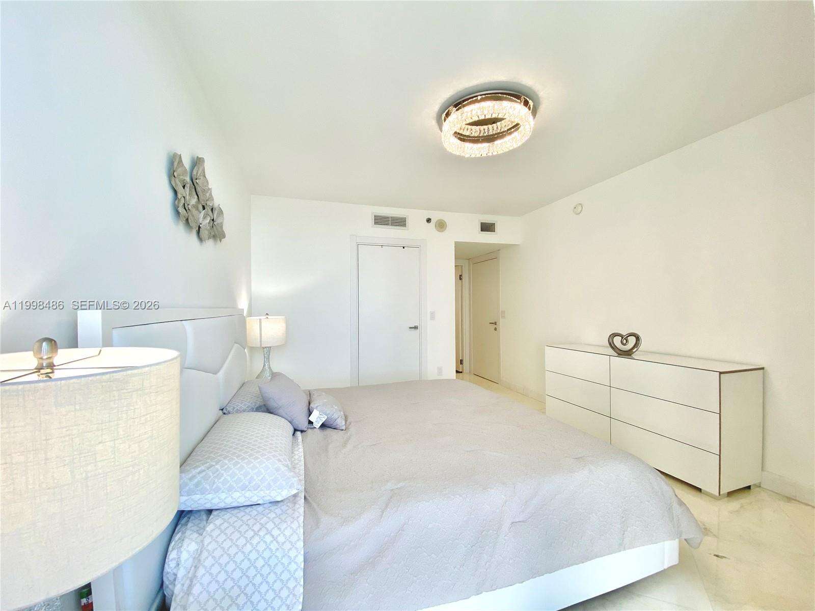 The Beach Club Two at 1830 Ocean Dr, Hallandale Beach, FL 33009 - For Rent photo 31