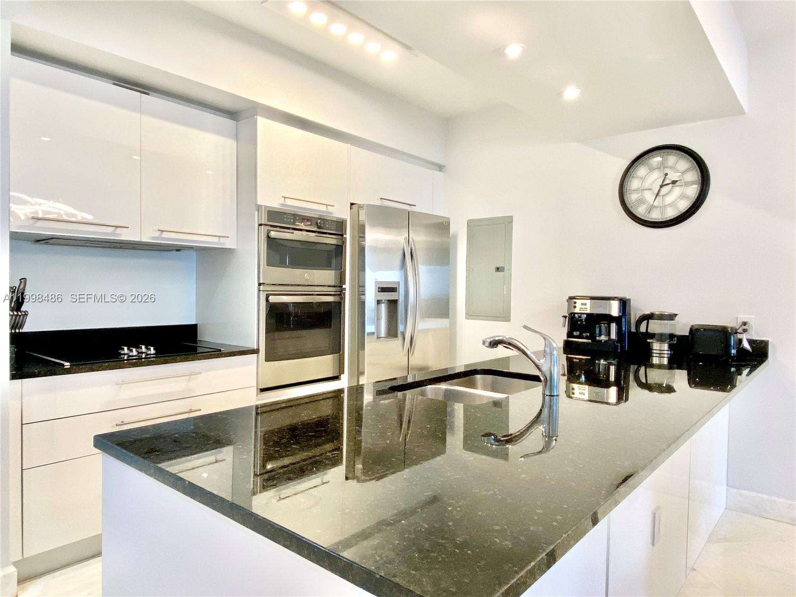 The Beach Club Two at 1830 Ocean Dr, Hallandale Beach, FL 33009 - For Rent photo 34