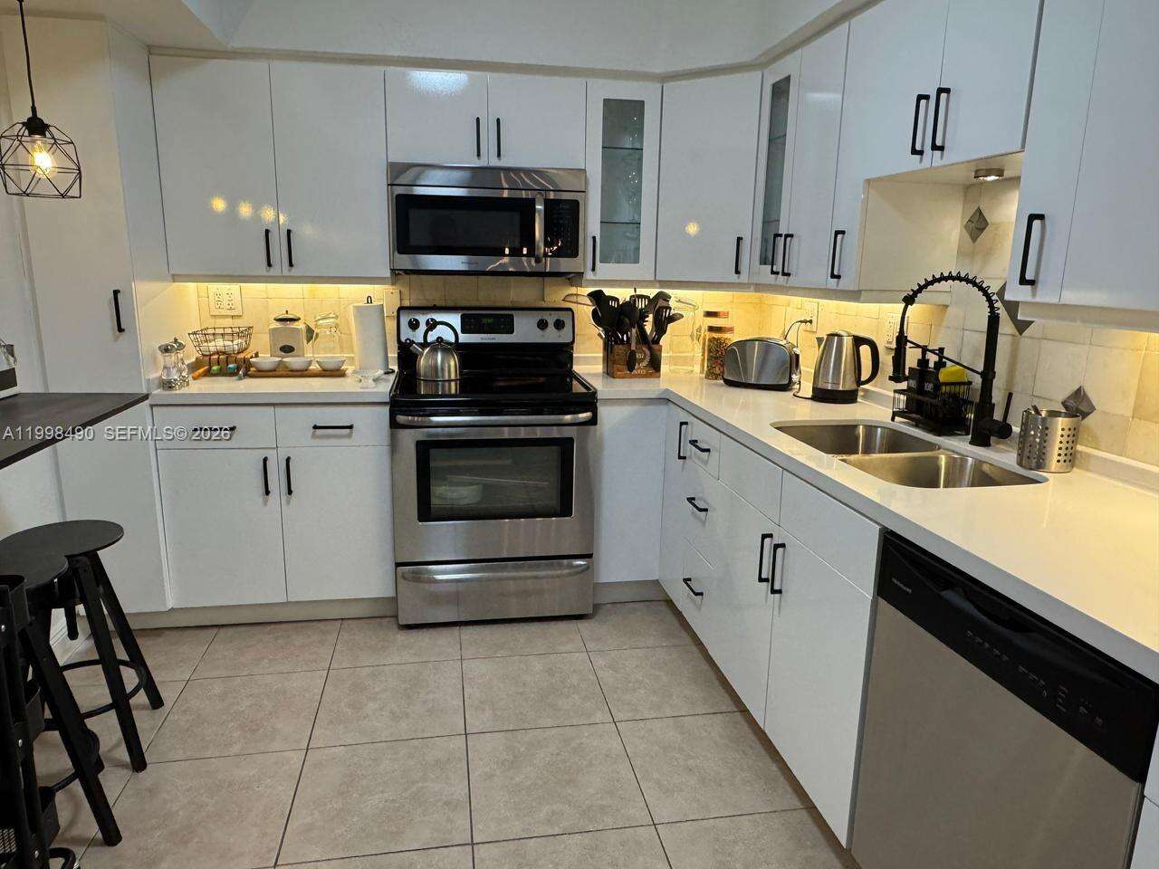 Mystic Pointe 1 at 3600 Mystic Pointe Dr, Aventura, FL 33180 - For Rent photo 1