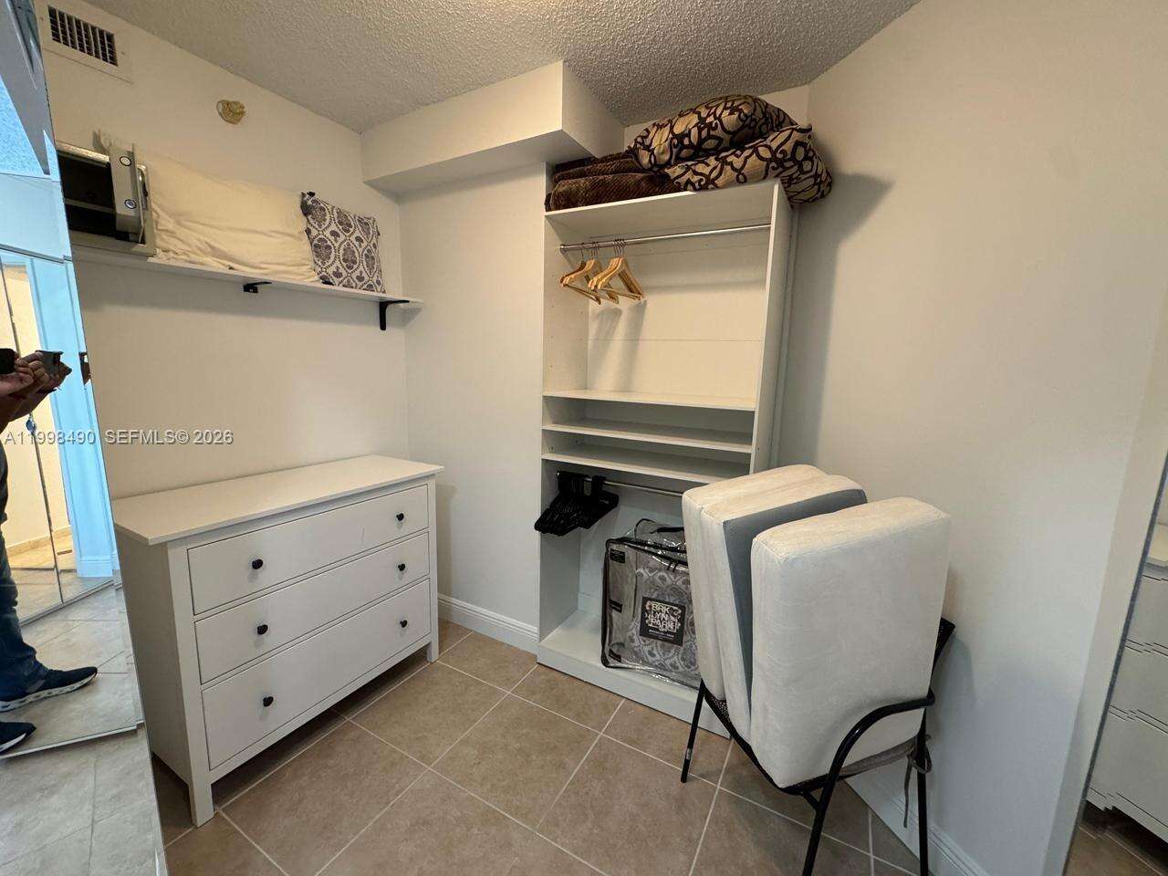 Mystic Pointe 1 at 3600 Mystic Pointe Dr, Aventura, FL 33180 - For Rent photo 18