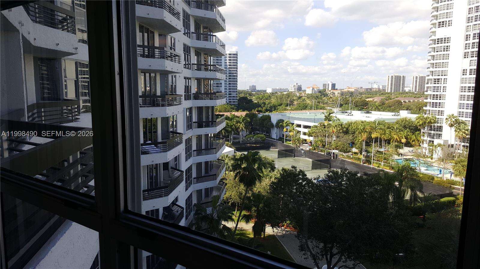 Mystic Pointe 1 at 3600 Mystic Pointe Dr, Aventura, FL 33180 - For Rent photo 26