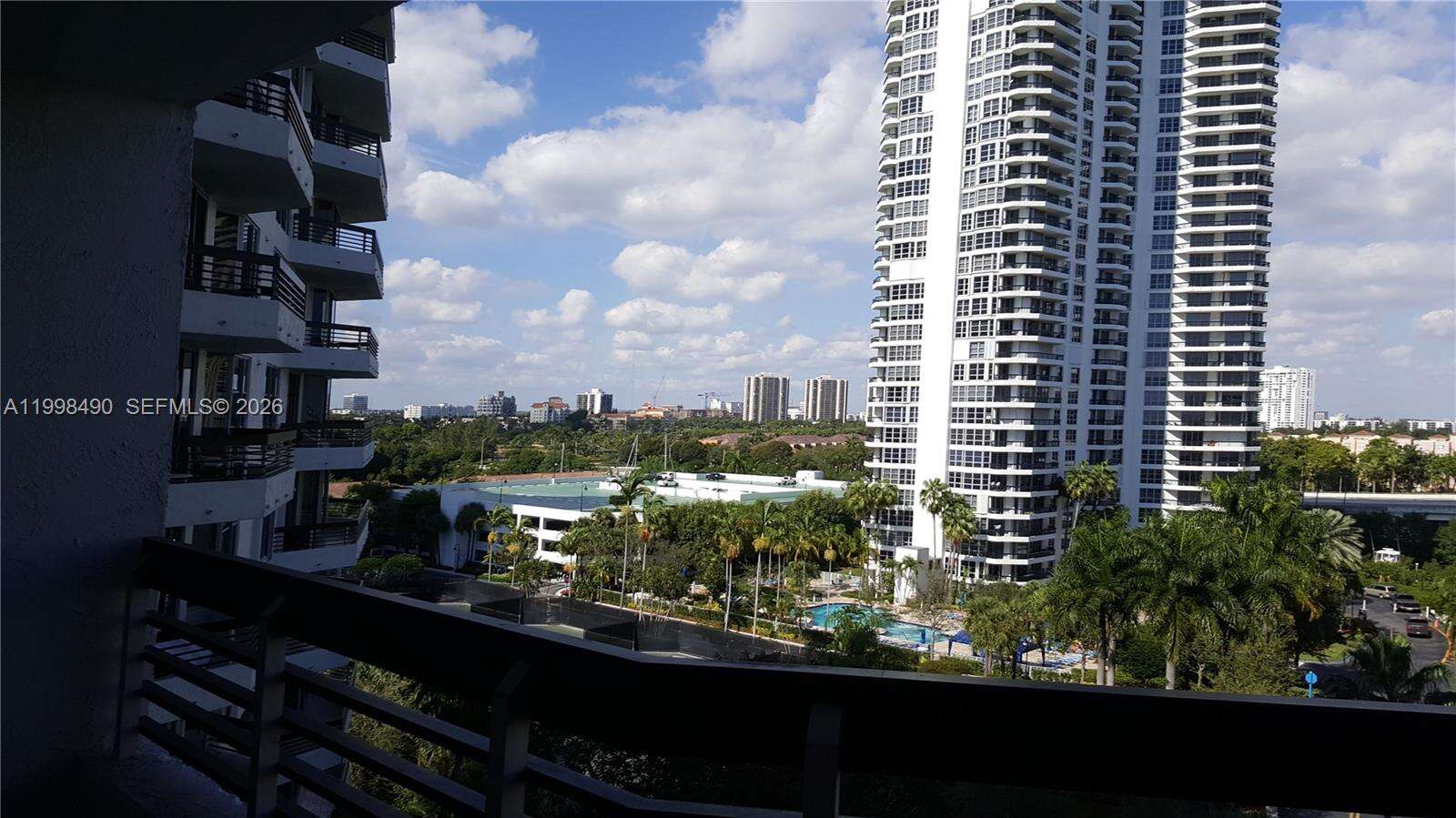 Mystic Pointe 1 at 3600 Mystic Pointe Dr, Aventura, FL 33180 - For Rent photo 28