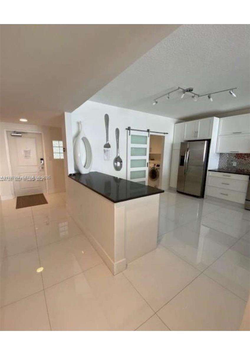 Golden Bay Club at 17050 Bay Rd, Sunny Isles Beach, FL 33160 - For Rent photo 7