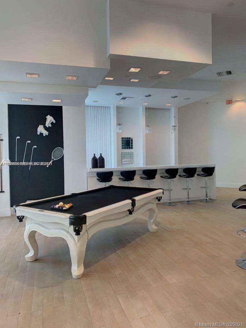 Wind By Neo at 350 Miami Ave, Miami, FL 33130 - For Rent photo 19