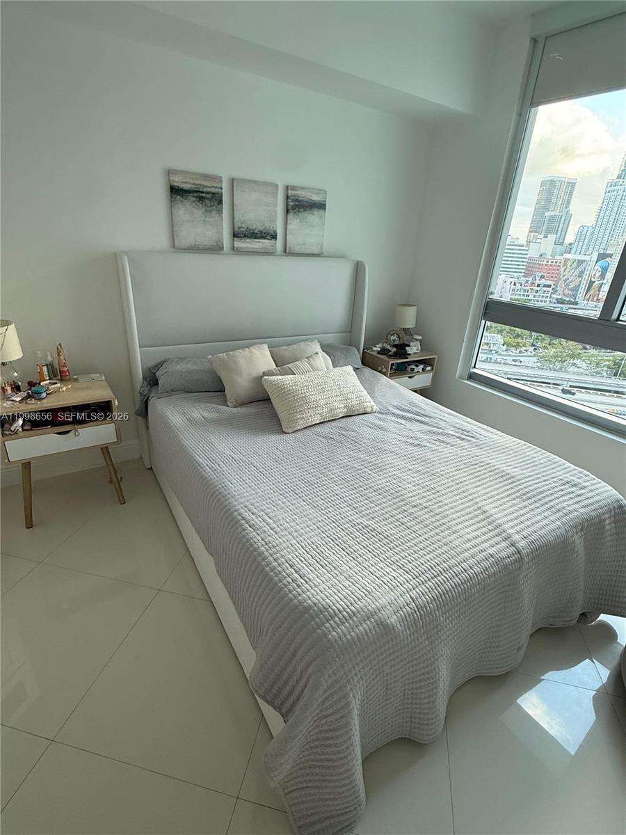 Wind By Neo at 350 Miami Ave, Miami, FL 33130 - For Rent photo 5