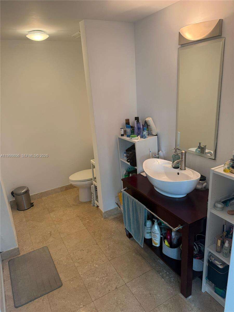 Wind By Neo at 350 Miami Ave, Miami, FL 33130 - For Rent photo 10