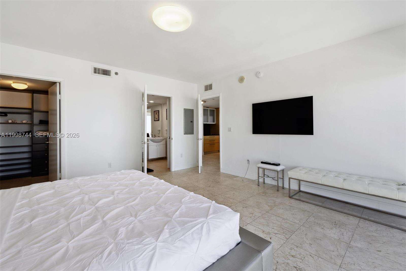 The Beach Club Two at 1830 Ocean Dr, Hallandale Beach, FL 33009 - For Rent photo 12