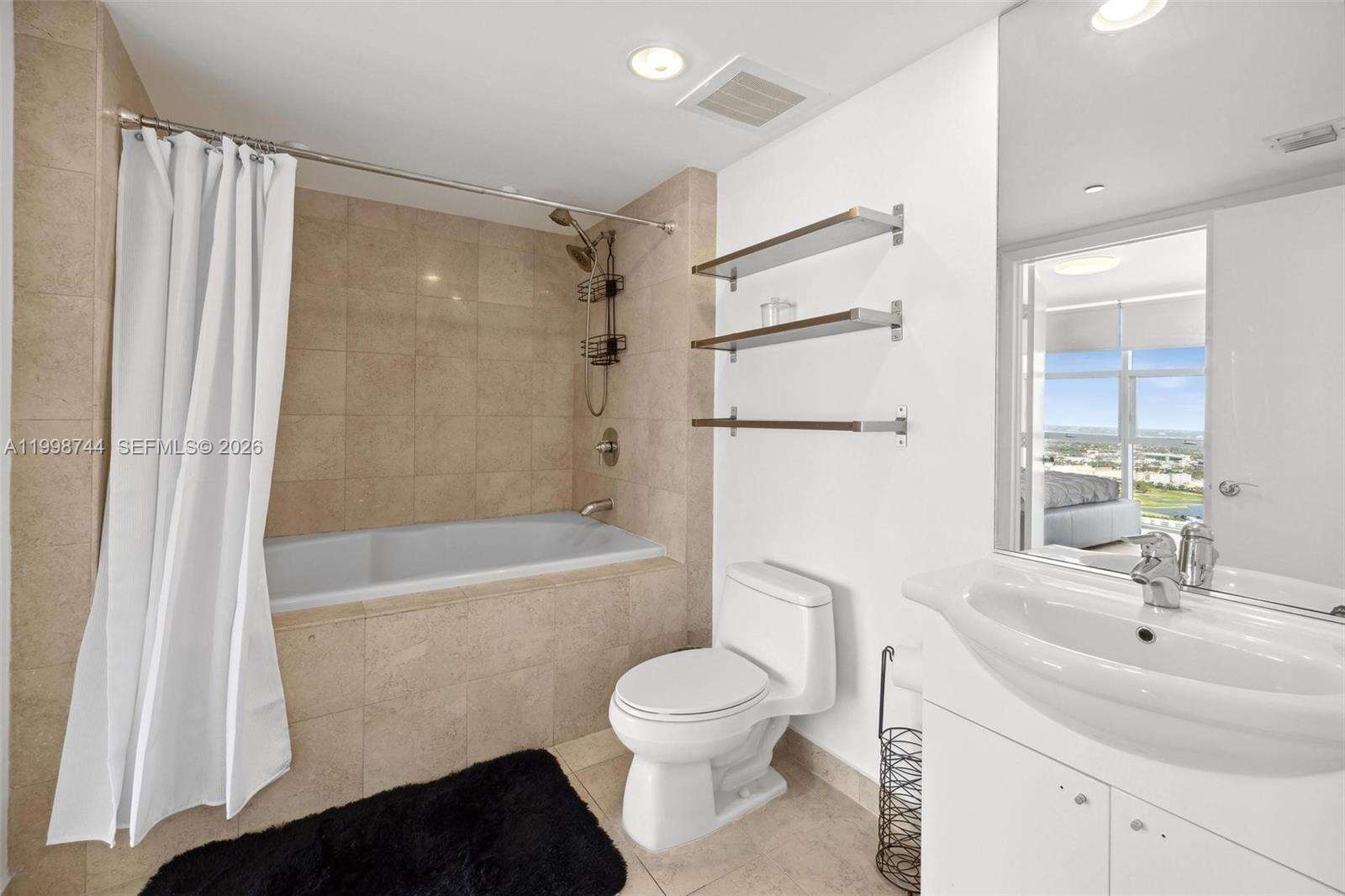 The Beach Club Two at 1830 Ocean Dr, Hallandale Beach, FL 33009 - For Rent photo 14