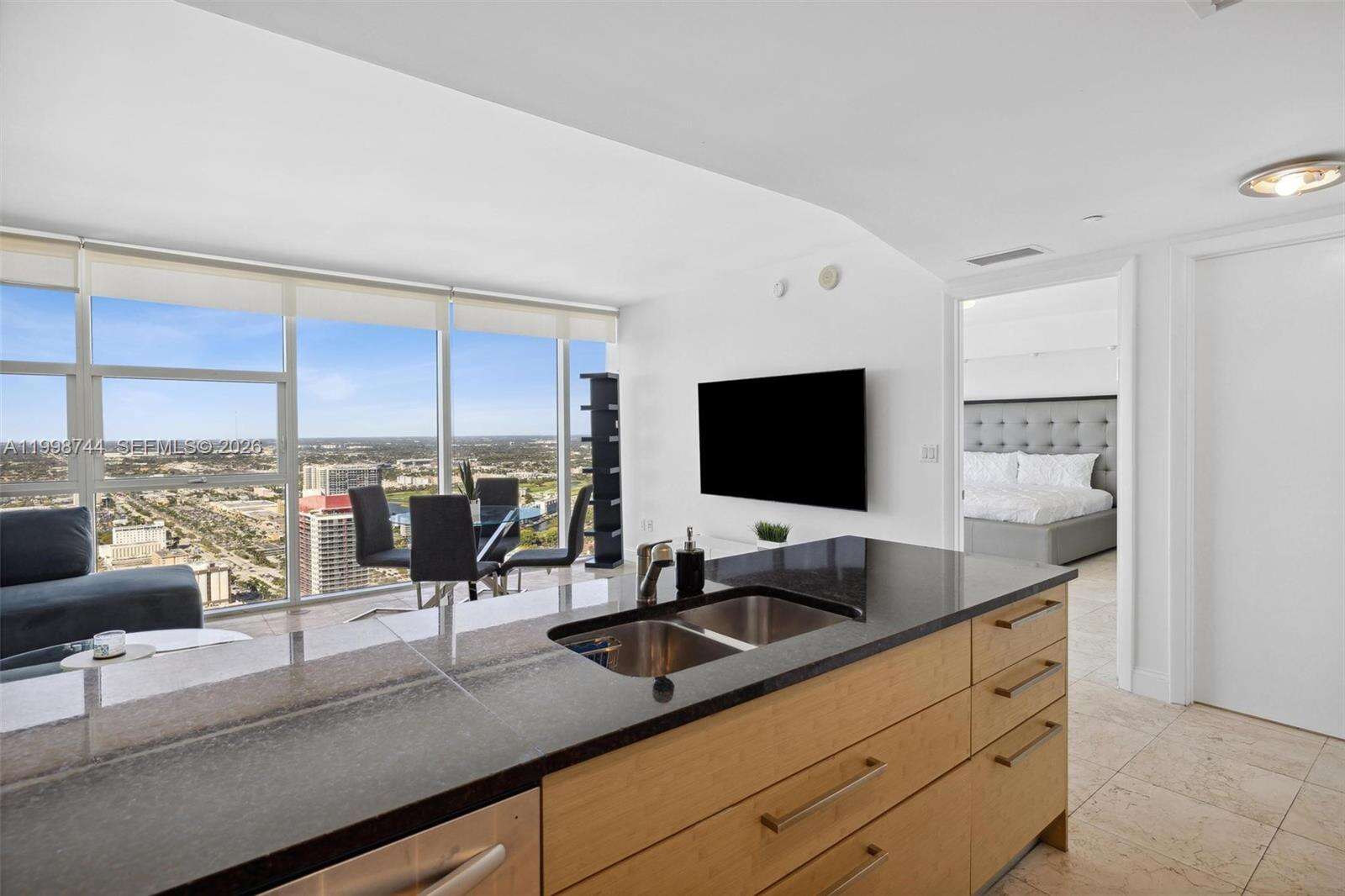 The Beach Club Two at 1830 Ocean Dr, Hallandale Beach, FL 33009 - For Rent photo 7