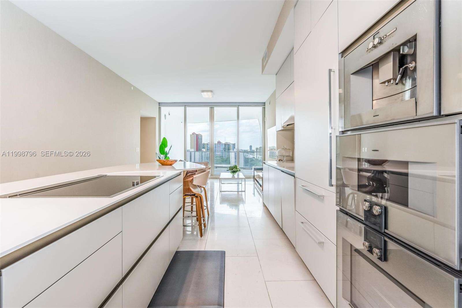 Jade Signature at 16901 Collins Ave, Sunny Isles Beach, FL 33160 - For Rent photo 14