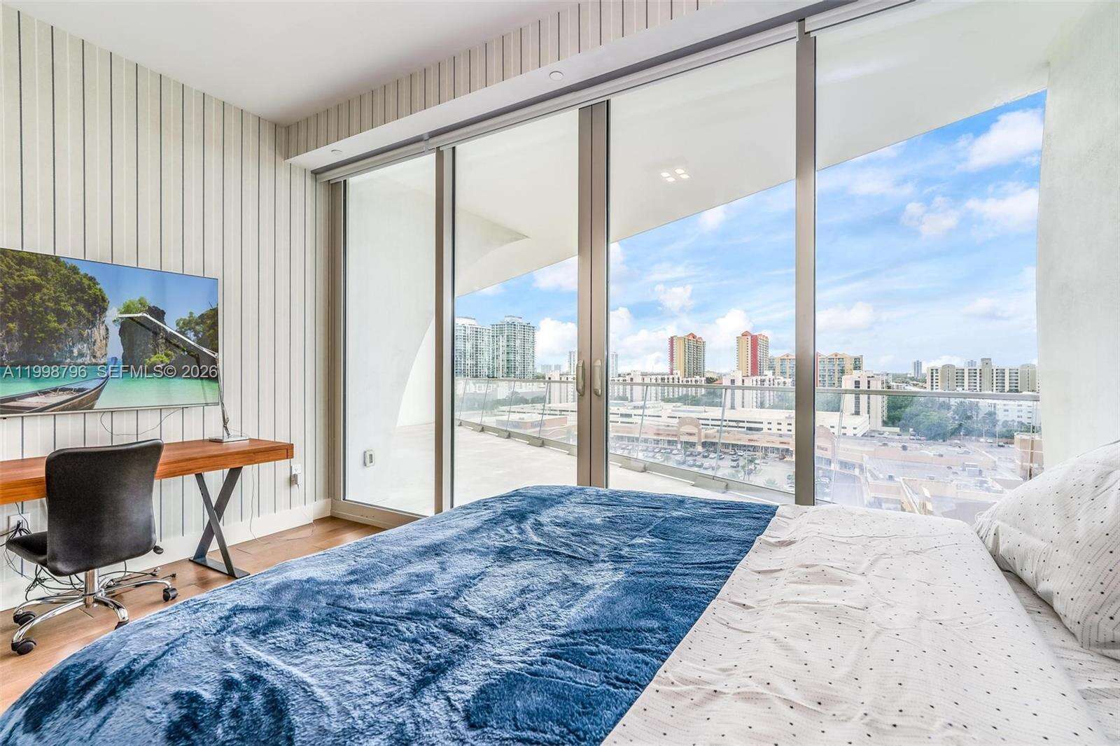 Jade Signature at 16901 Collins Ave, Sunny Isles Beach, FL 33160 - For Rent photo 19