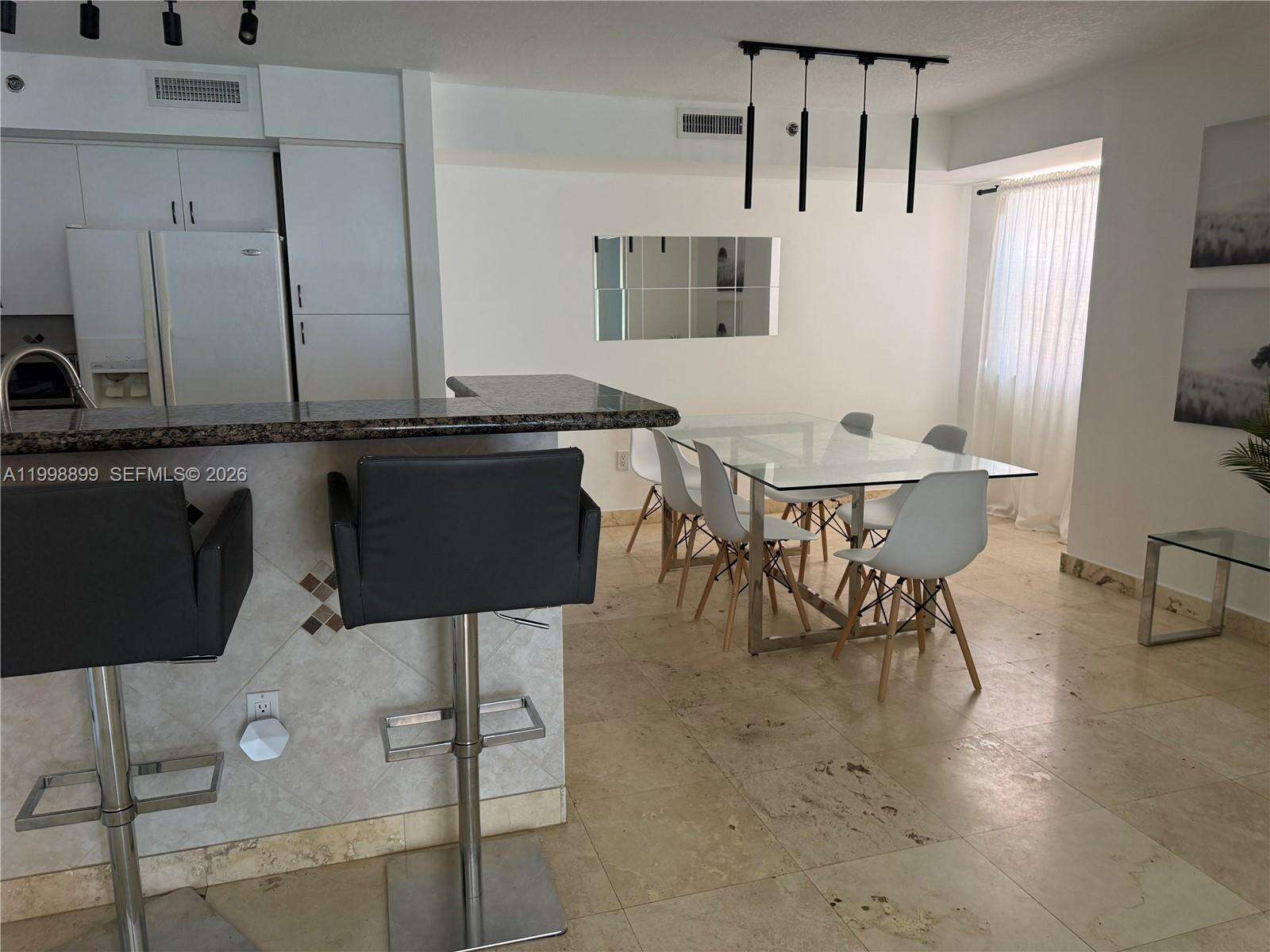 The Yacht Club At Aventura at 19555 Country Club Dr, Aventura, FL 33180 - For Rent photo 4