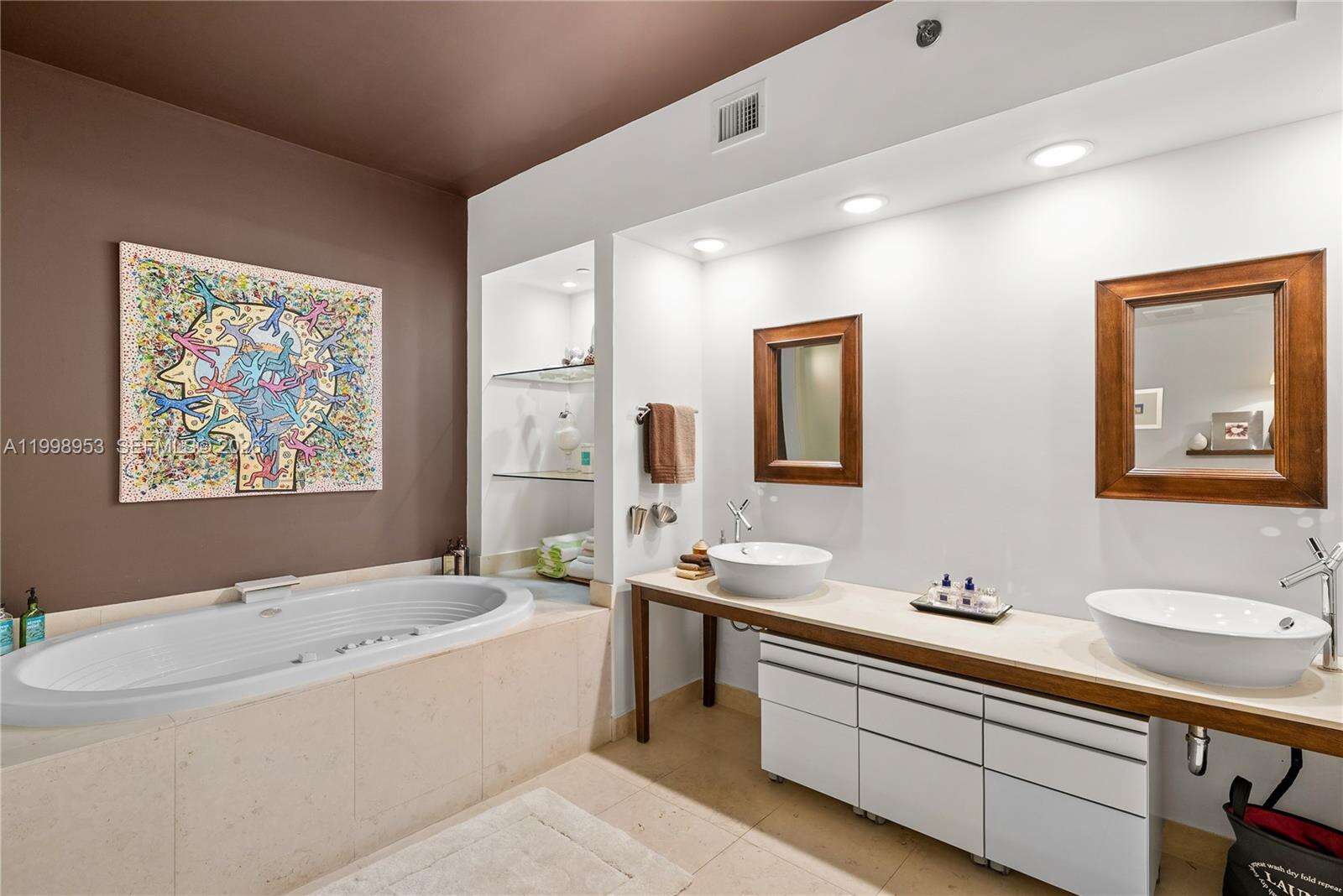 Icon at 450 Alton Rd, Miami Beach, FL 33139 - For Rent photo 21