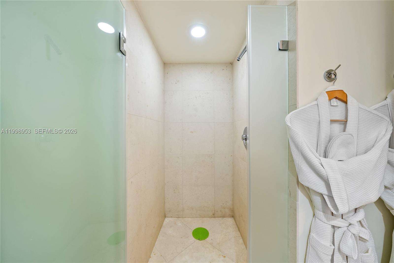Icon at 450 Alton Rd, Miami Beach, FL 33139 - For Rent photo 33