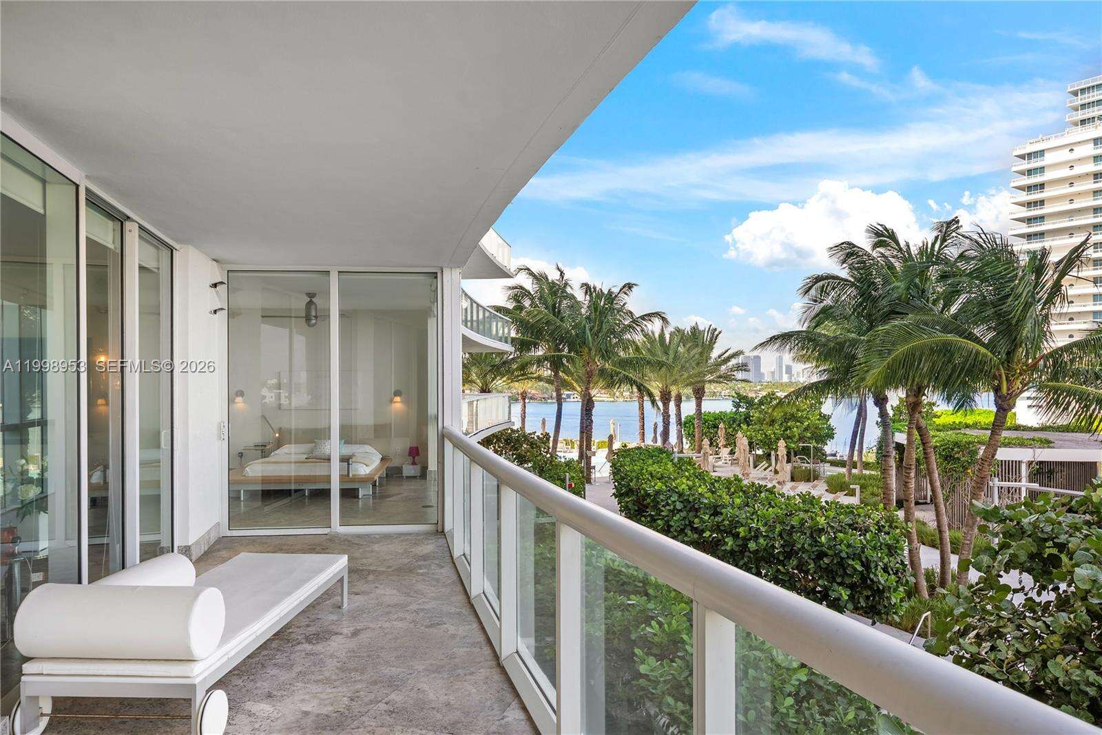 Icon at 450 Alton Rd, Miami Beach, FL 33139 - For Rent photo 38