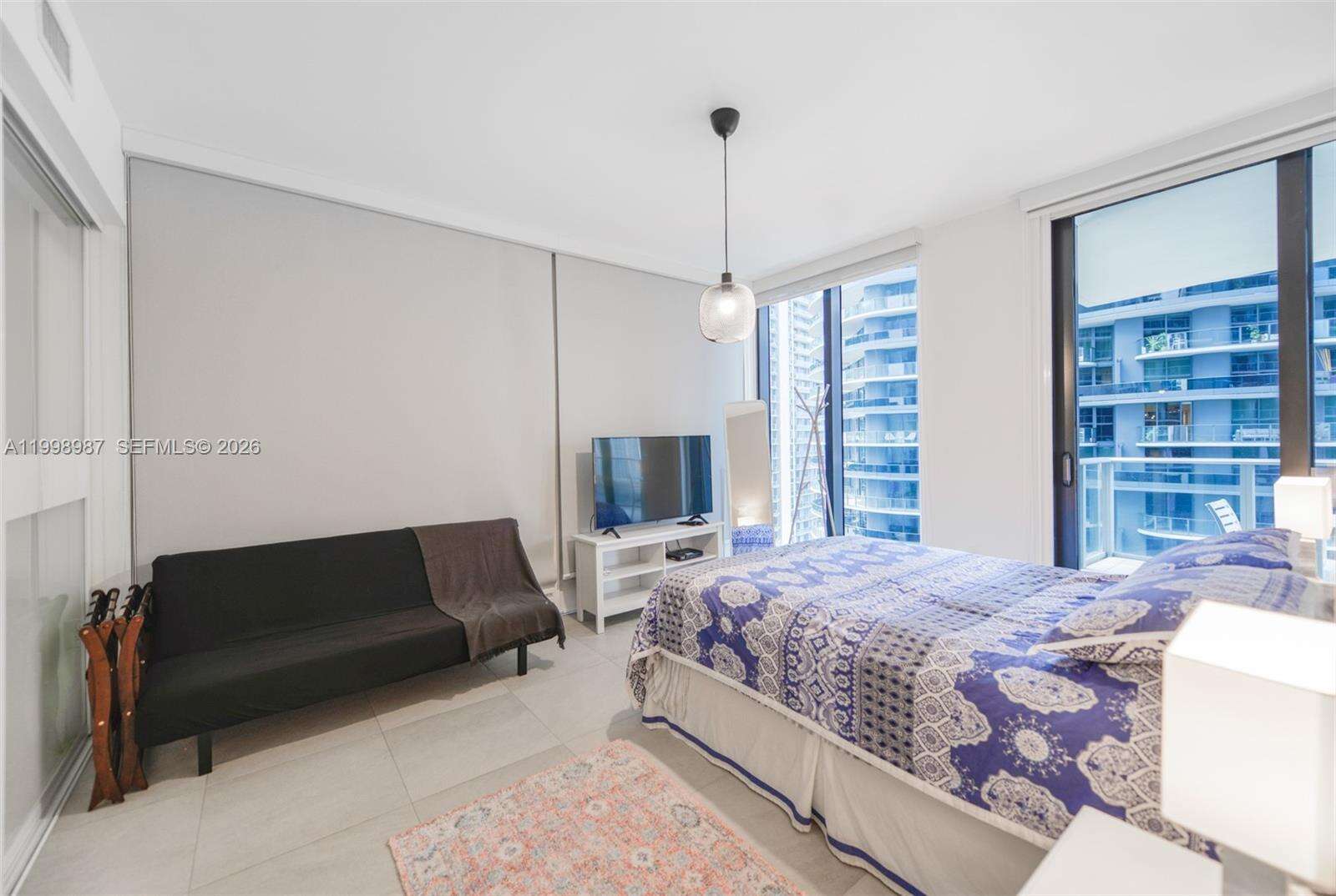 1010 Brickell at 1010 Brickell Ave, Miami, FL 33131 - For Rent photo 7